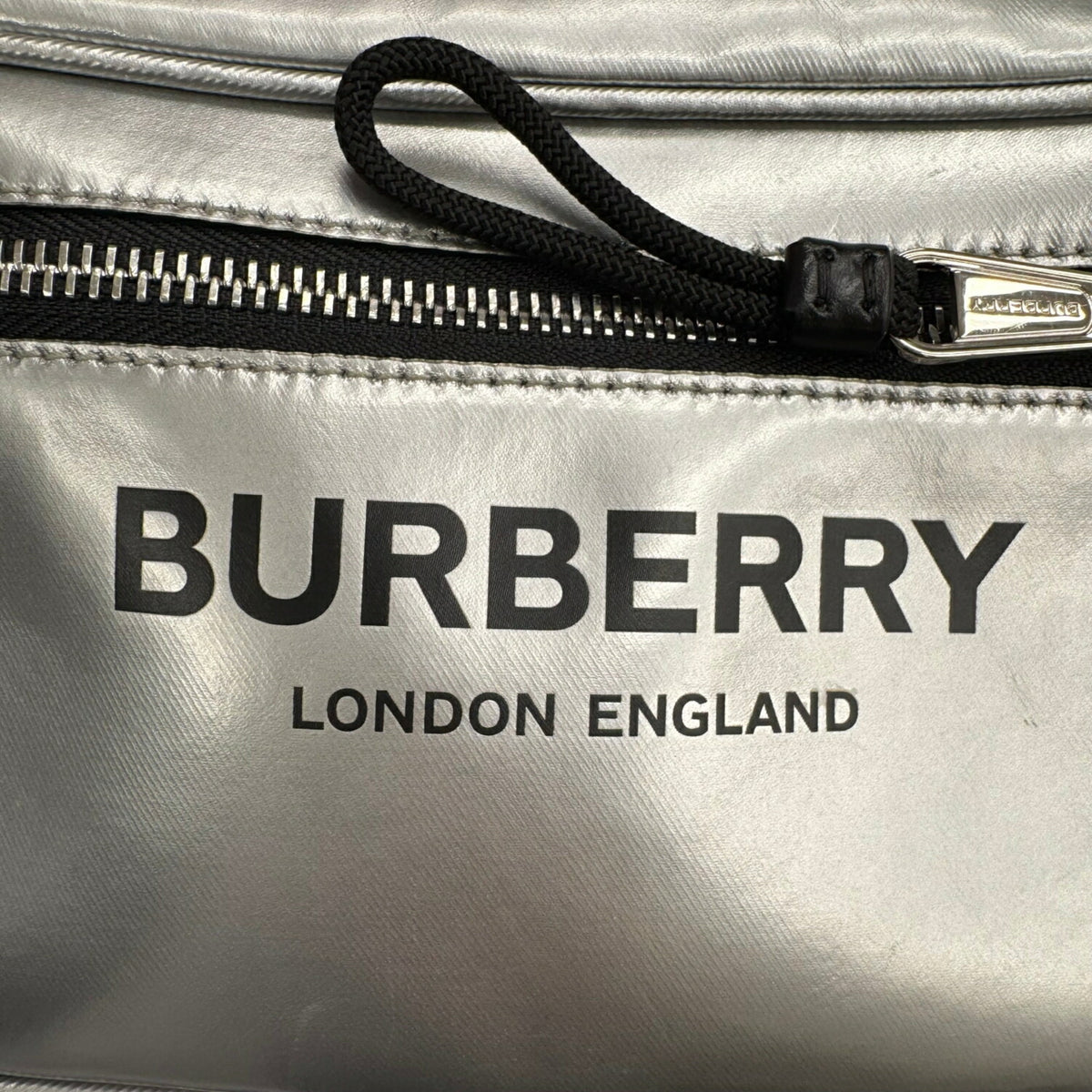 Burberry Metallic Silver Canvas Leather Shoulder Bag Sling Bag (Pre-Owned)