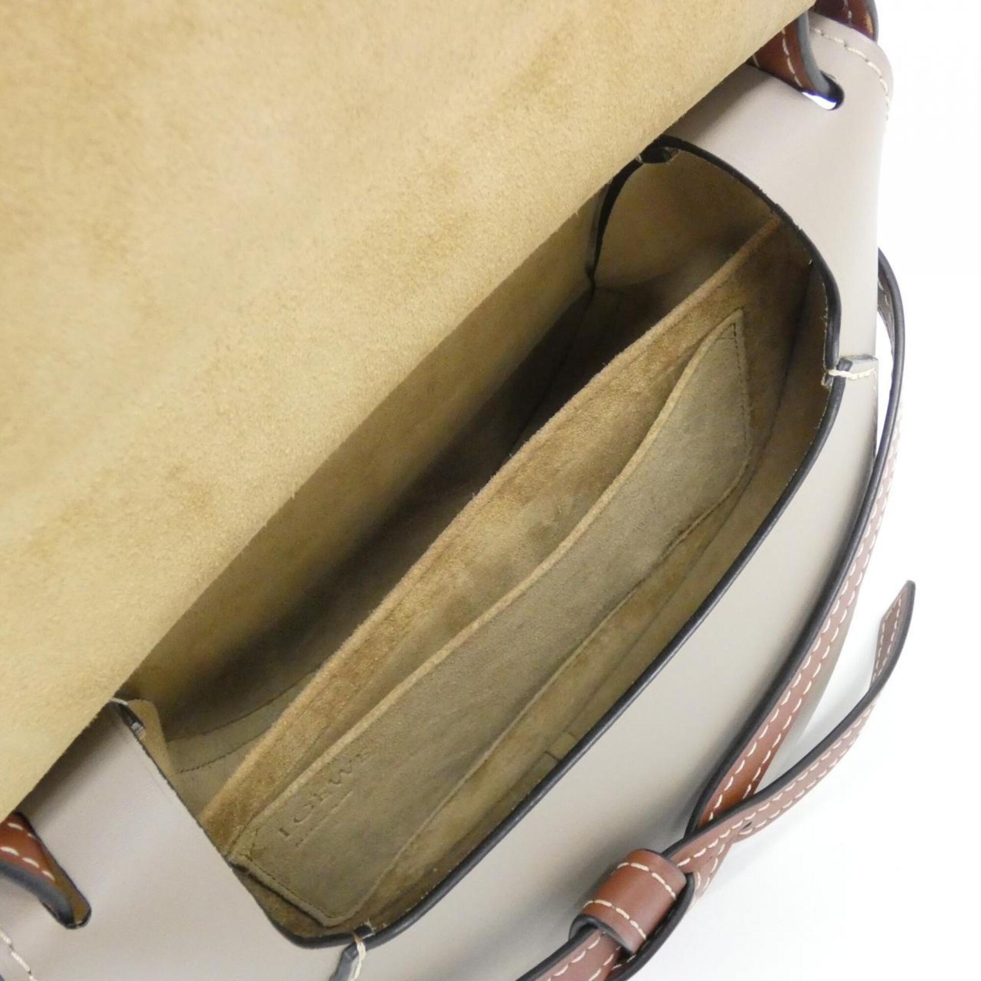 Loewe Gray Leather Shoulder Bag (Pre-Owned)