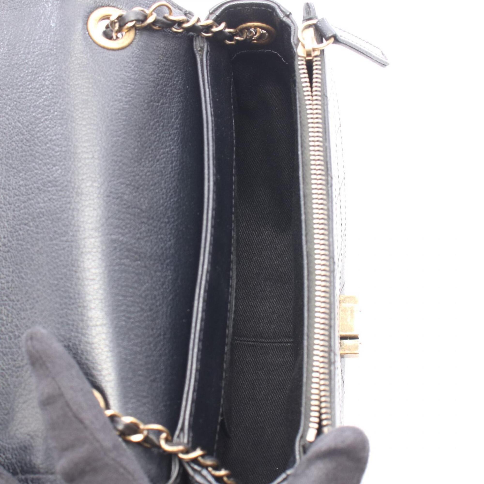 Chanel Black Leather Handbag Shoulder Bag (Pre-Owned)