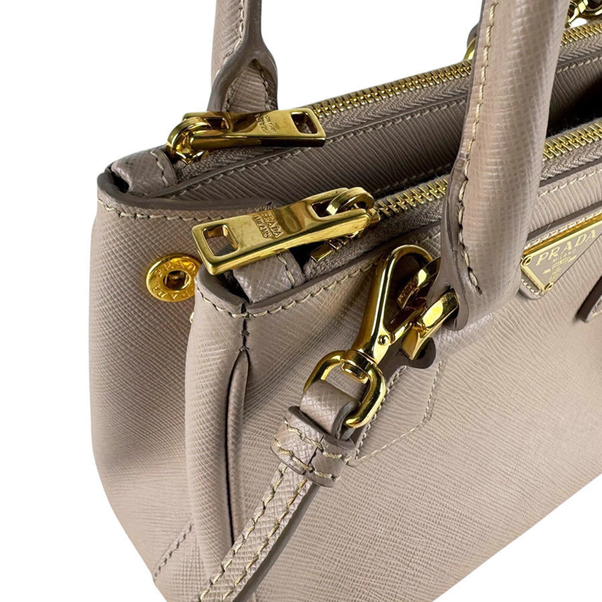 Prada Grayish Leather Handbag Shoulder Bag (Pre-Owned)
