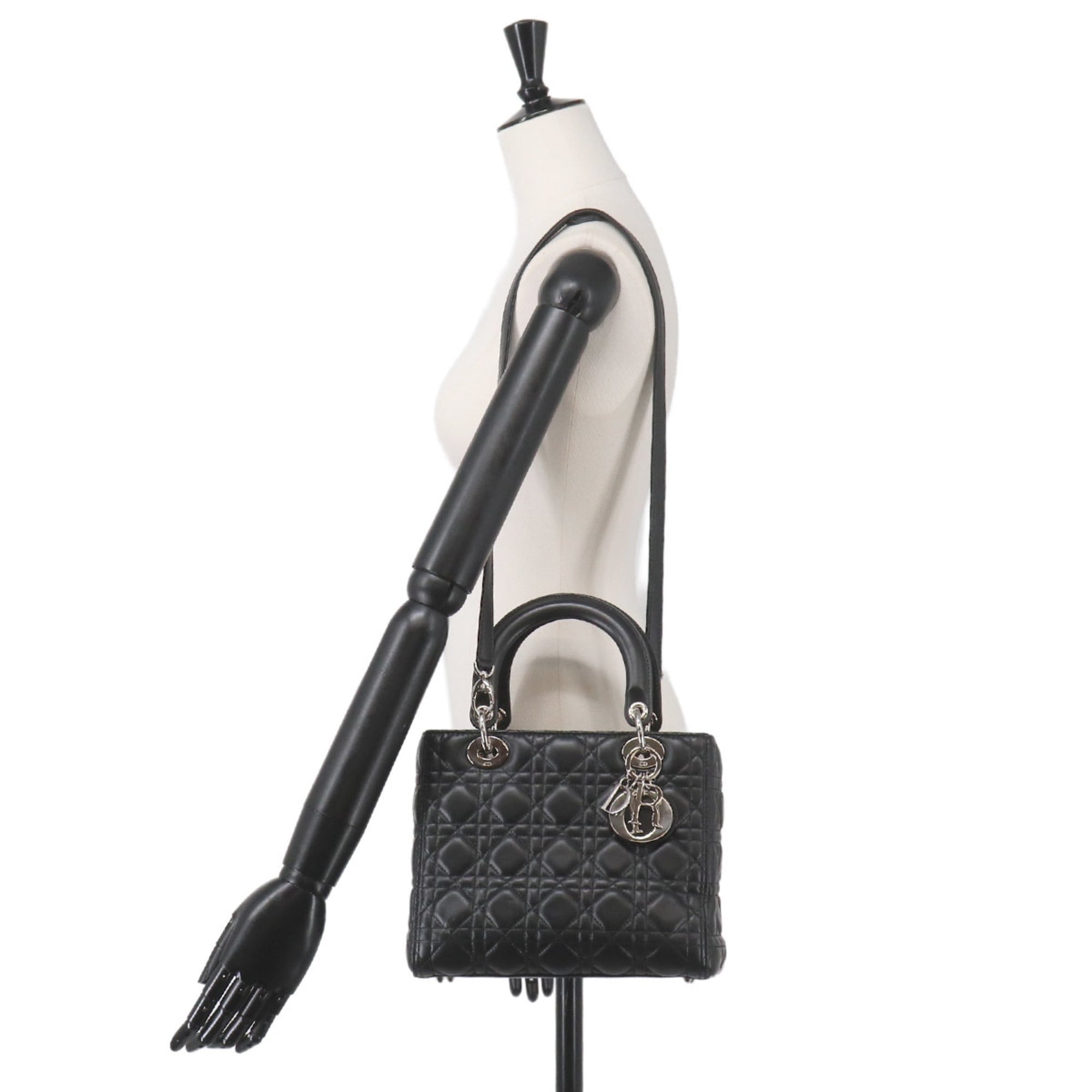 Christian Dior Black Leather Handbag (Pre-Owned)