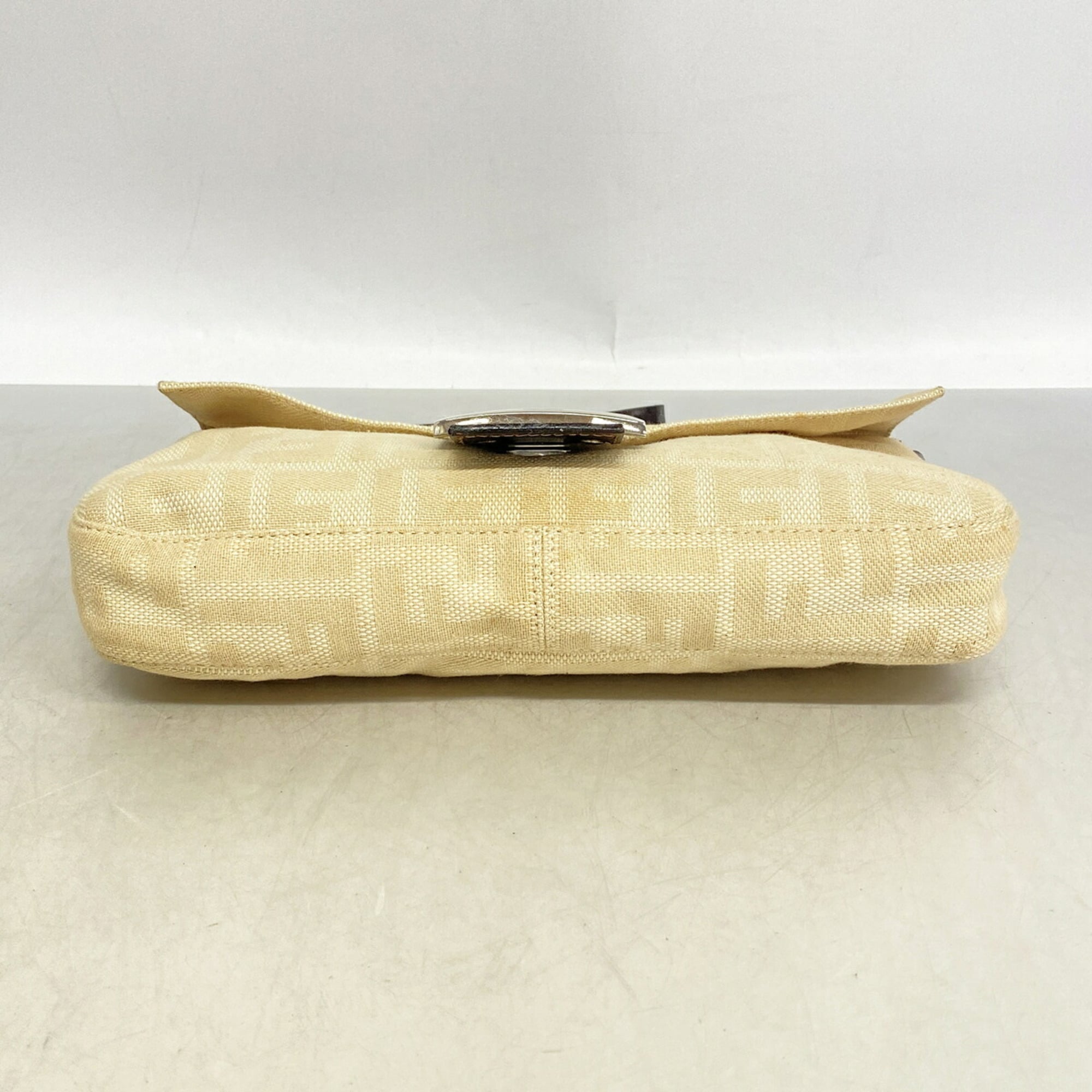 Fendi Beige Canvas Handbag (Pre-Owned)