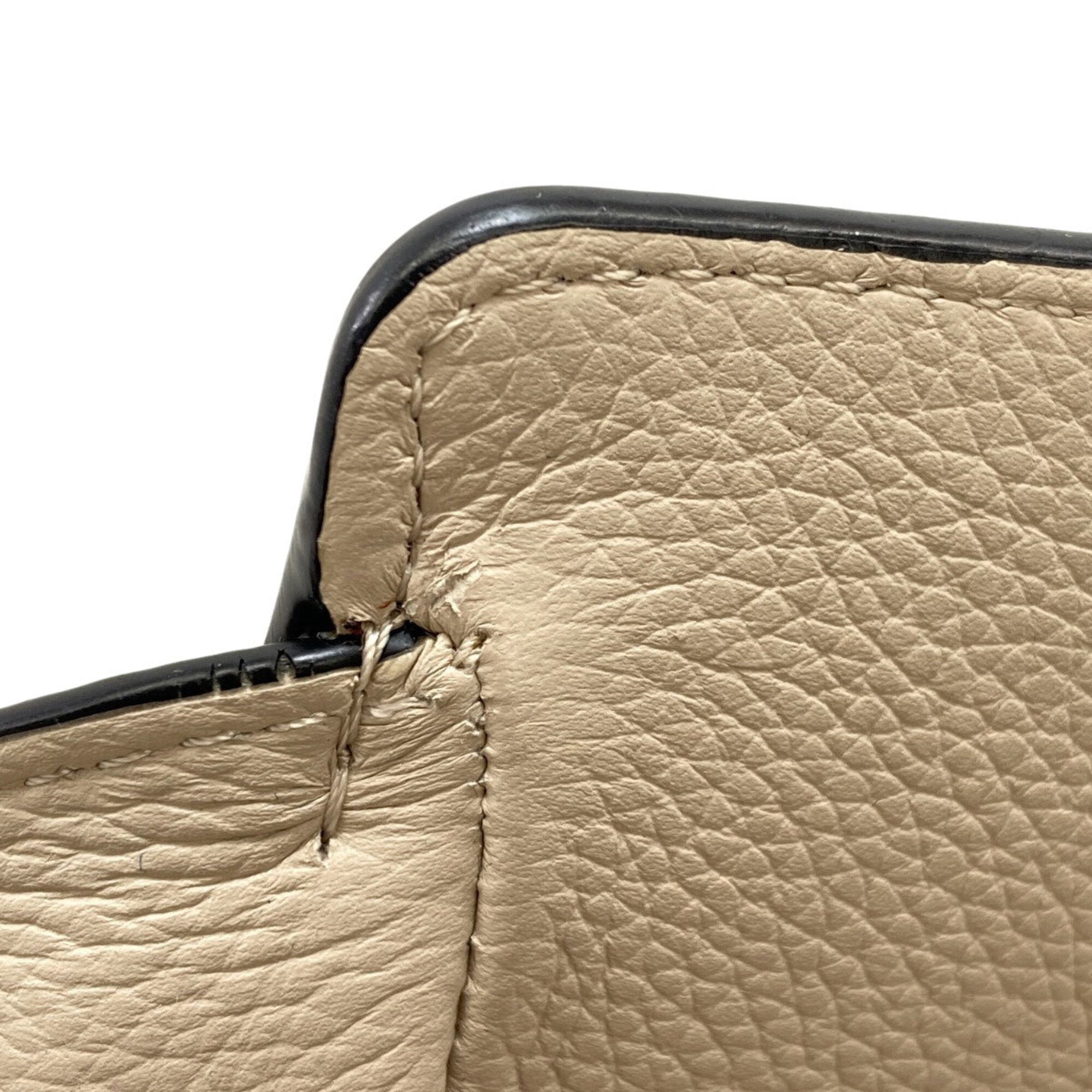 Loewe Beige Leather Handbag (Pre-Owned)