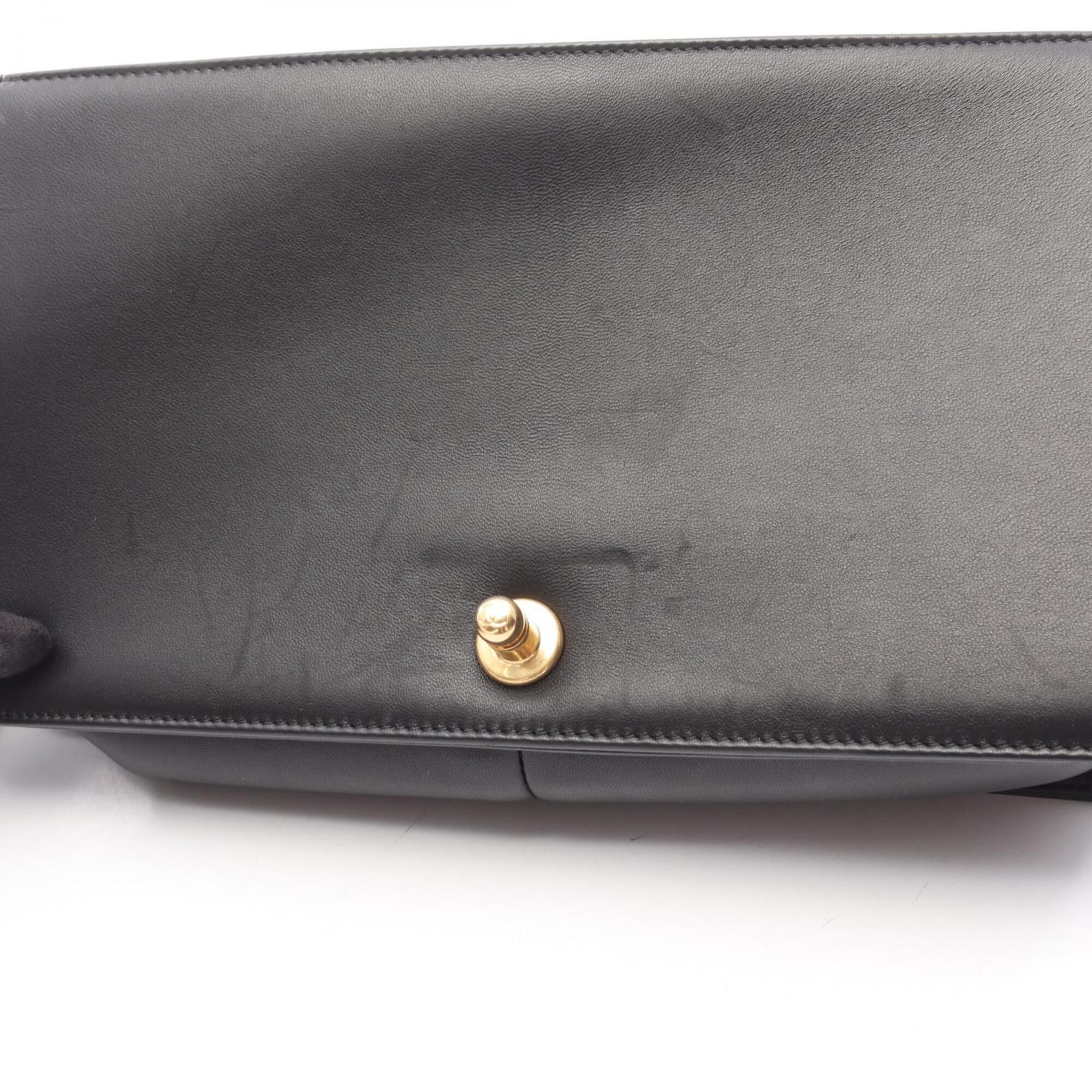 Chanel Black Leather Handbag Shoulder Bag (Pre-Owned)