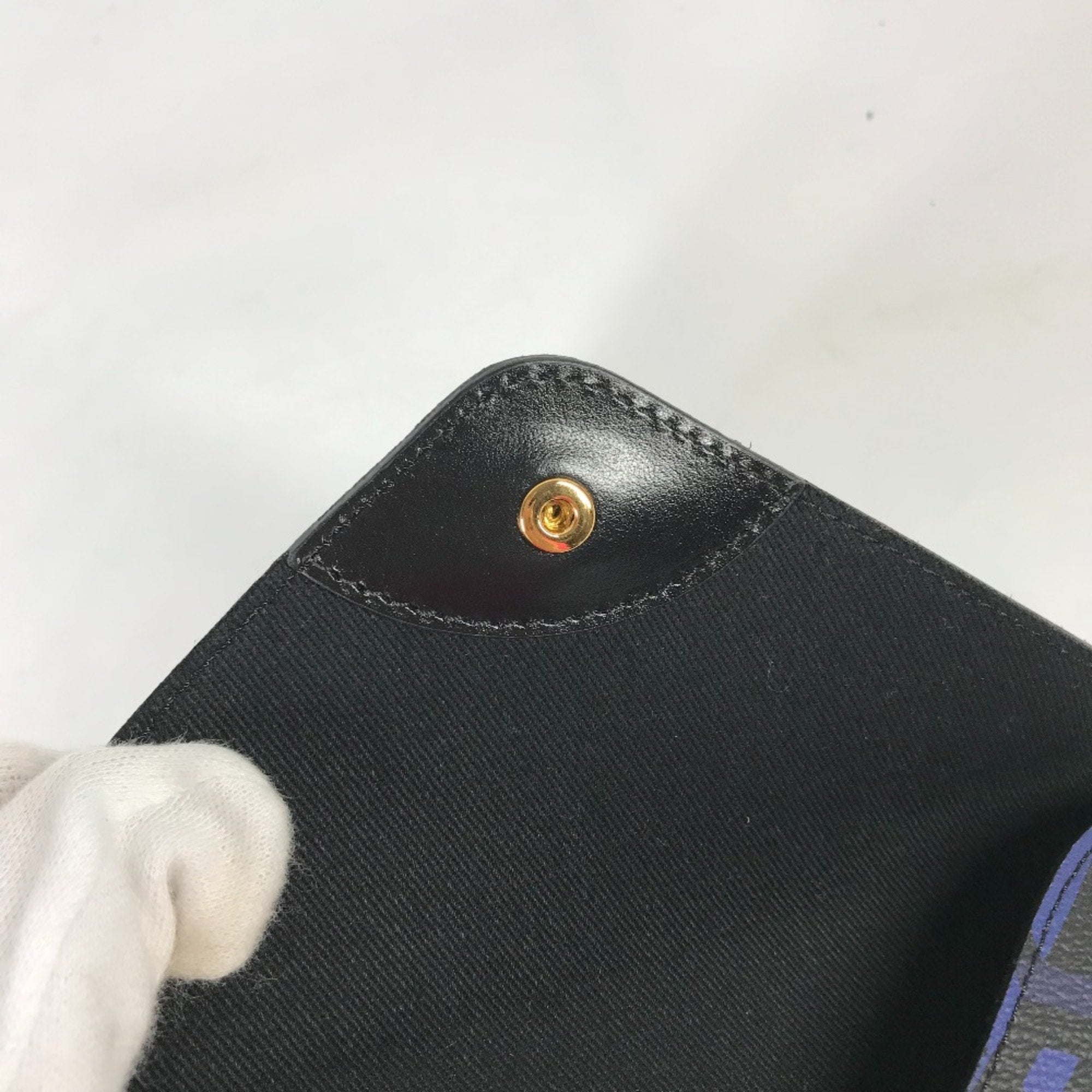 Versace Blue Leather Pouch (Pre-Owned)