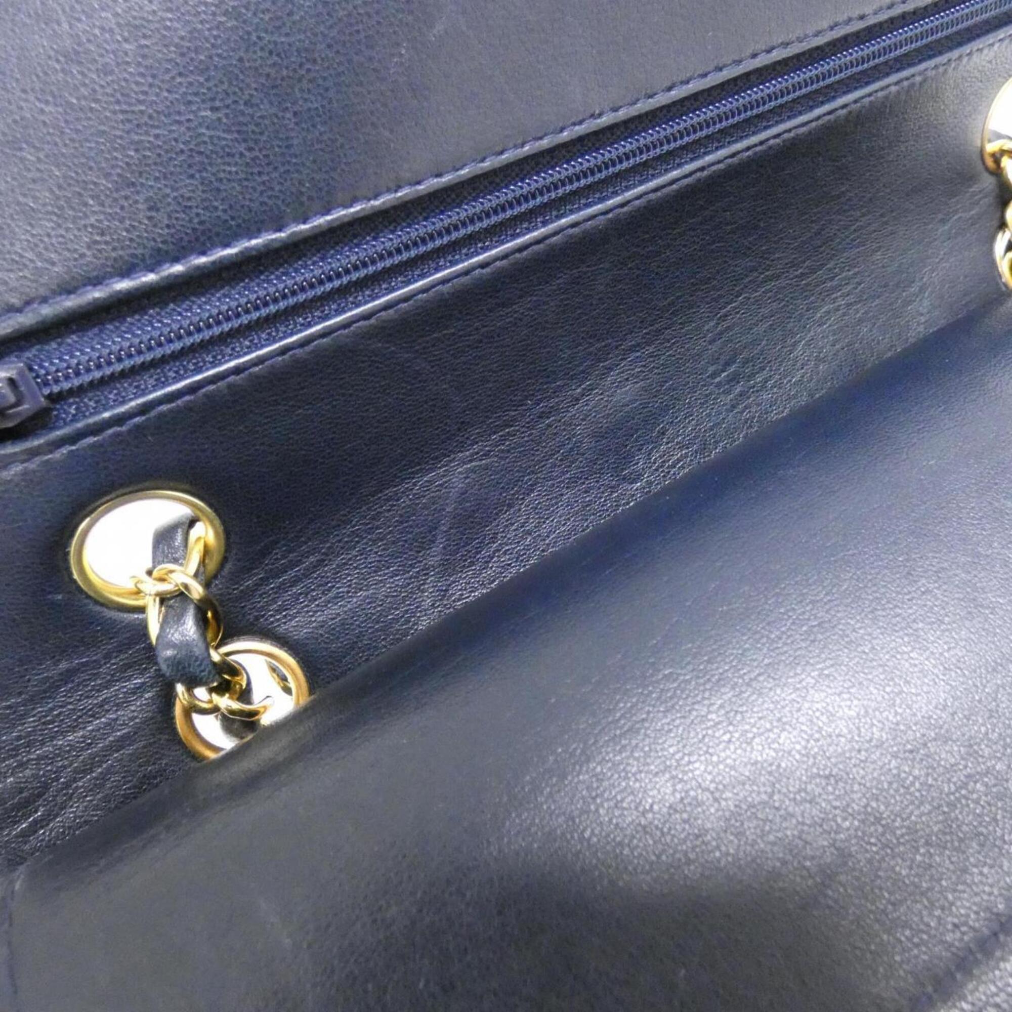 Chanel Navy Leather Shoulder Bag (Pre-Owned)