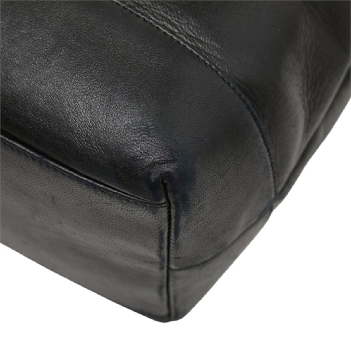 Chanel Black Leather Handbag Tote Bag (Pre-Owned)