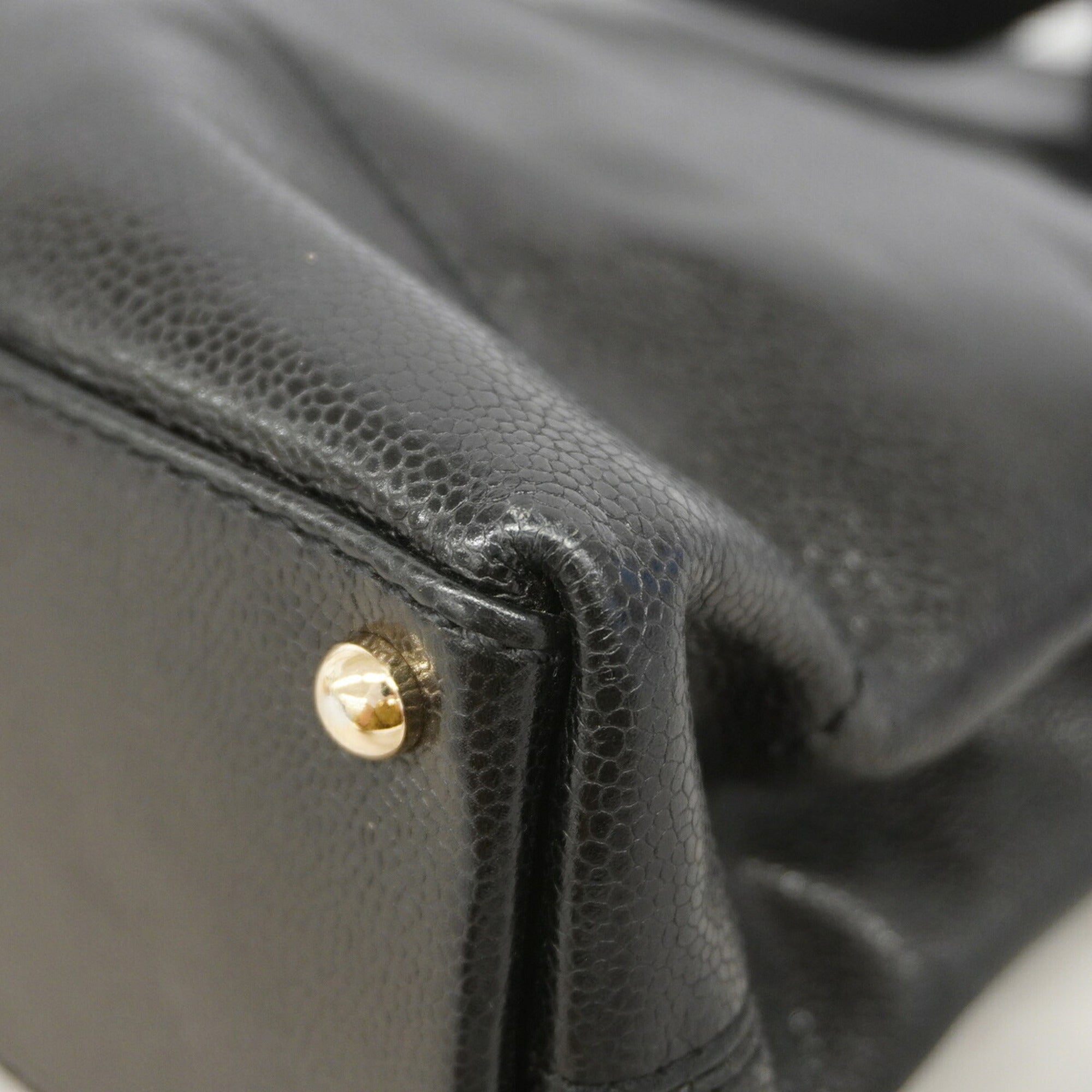Chanel Black Grained Calfskin Tote Bag (Pre-Owned)