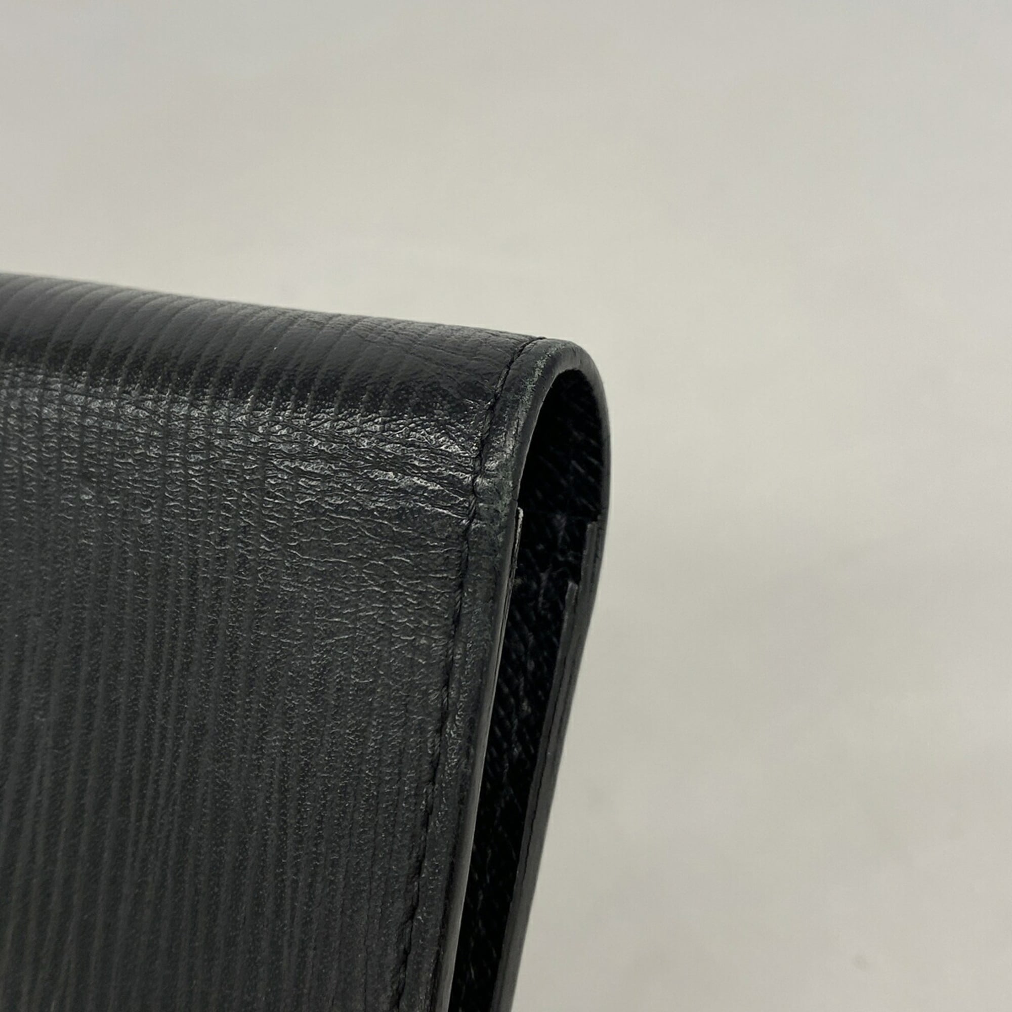 Louis Vuitton Noir Long Wallet (Bi-Fold) (Pre-Owned)