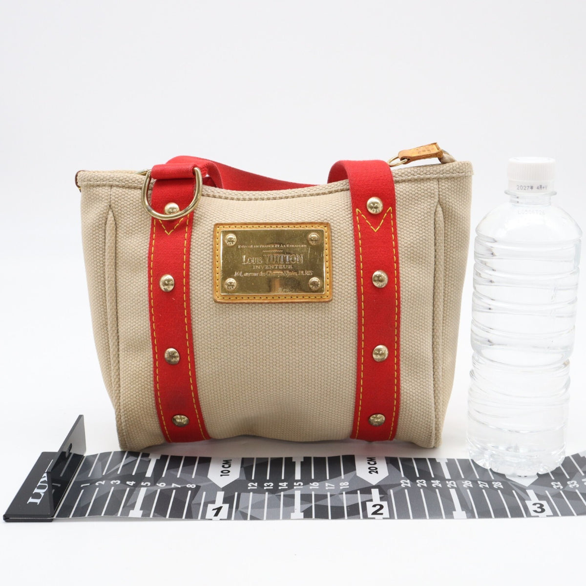 Louis Vuitton Beige Red Color Canvas Handbag (Pre-Owned)