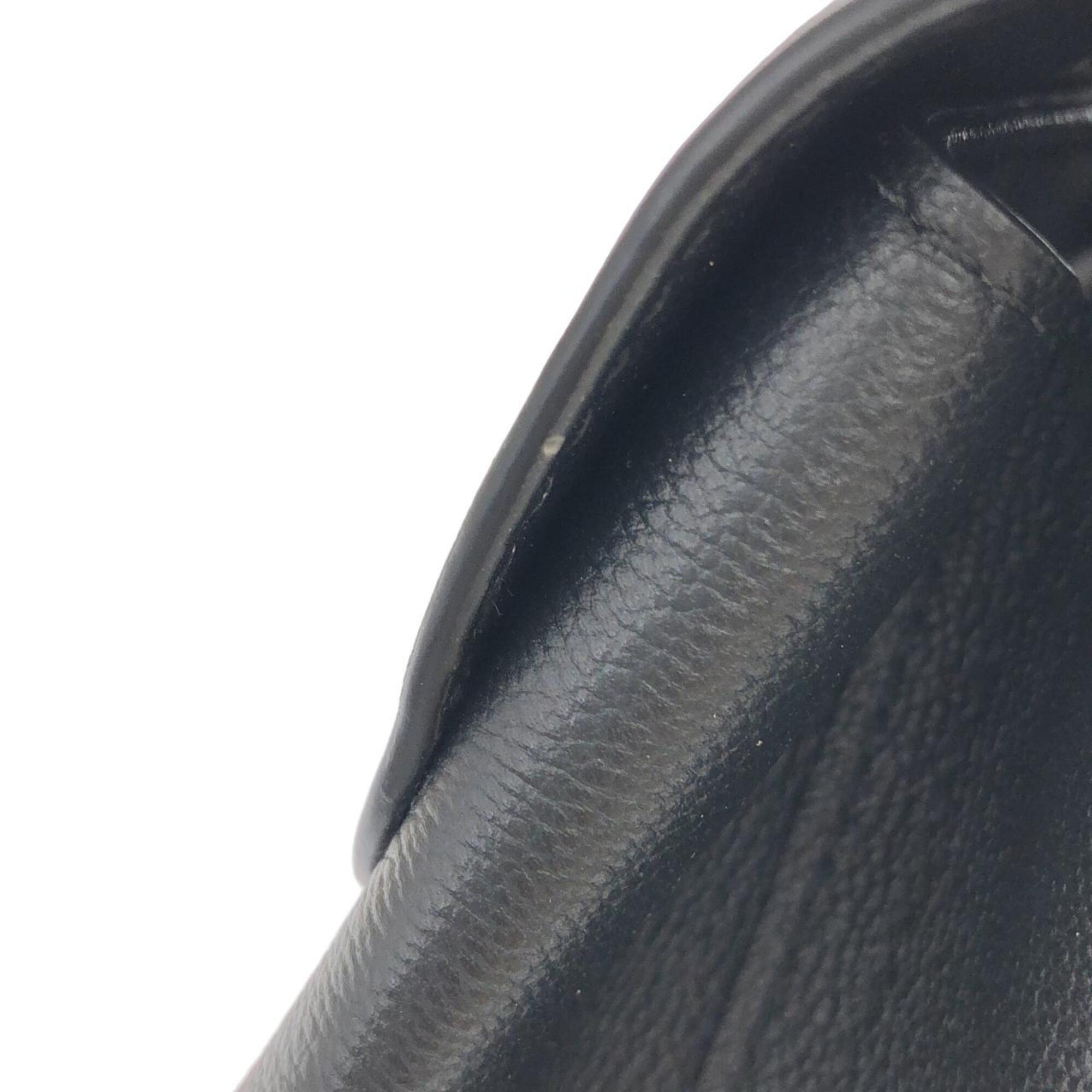 Louis Vuitton Very Black Leather Handbag (Pre-Owned)
