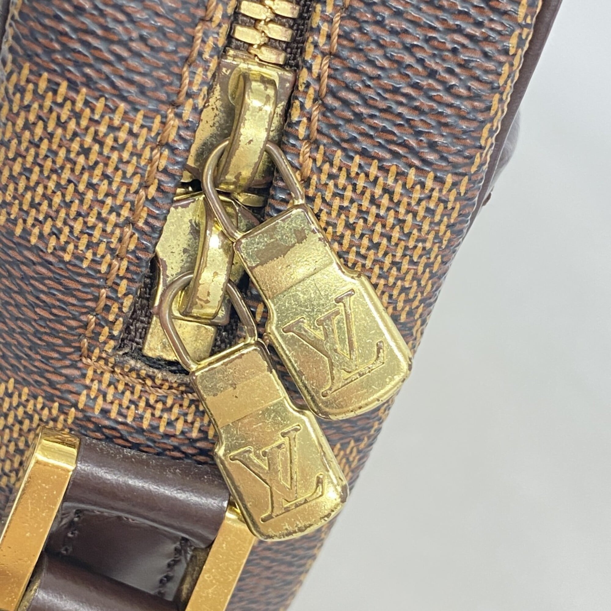 Louis Vuitton Ebene Shoulder Bag (Pre-Owned)