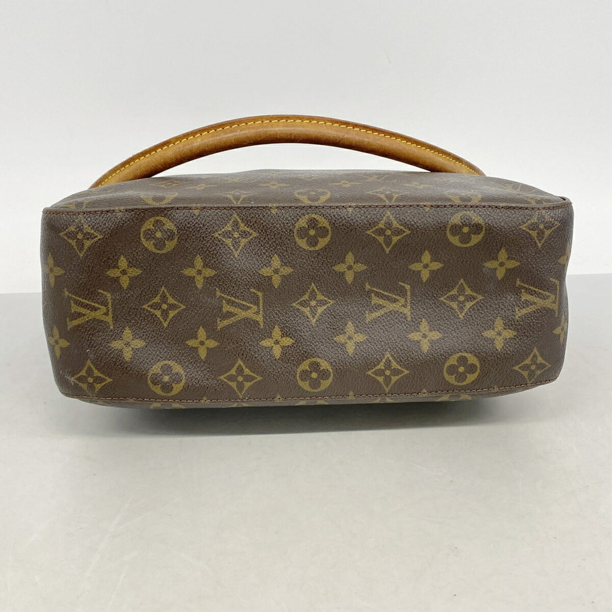 Louis Vuitton Brown Shoulder Bag (Pre-Owned)
