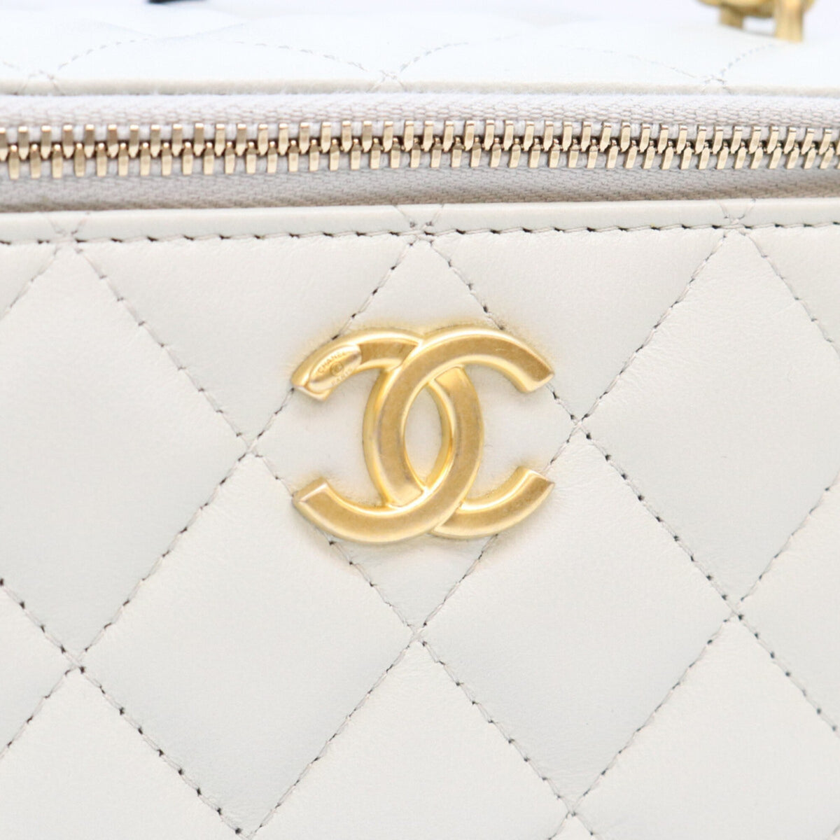 Chanel Light Blue Leather Shoulder Bag (Pre-Owned)