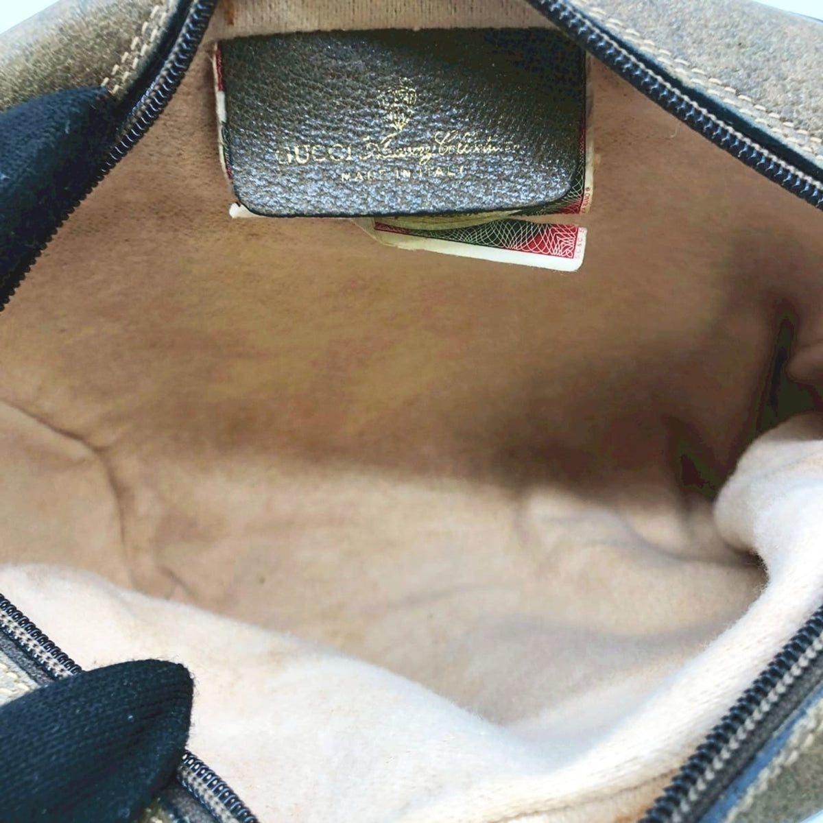 Gucci Brown Gg Supreme Shoulder Bag (Pre-Owned)
