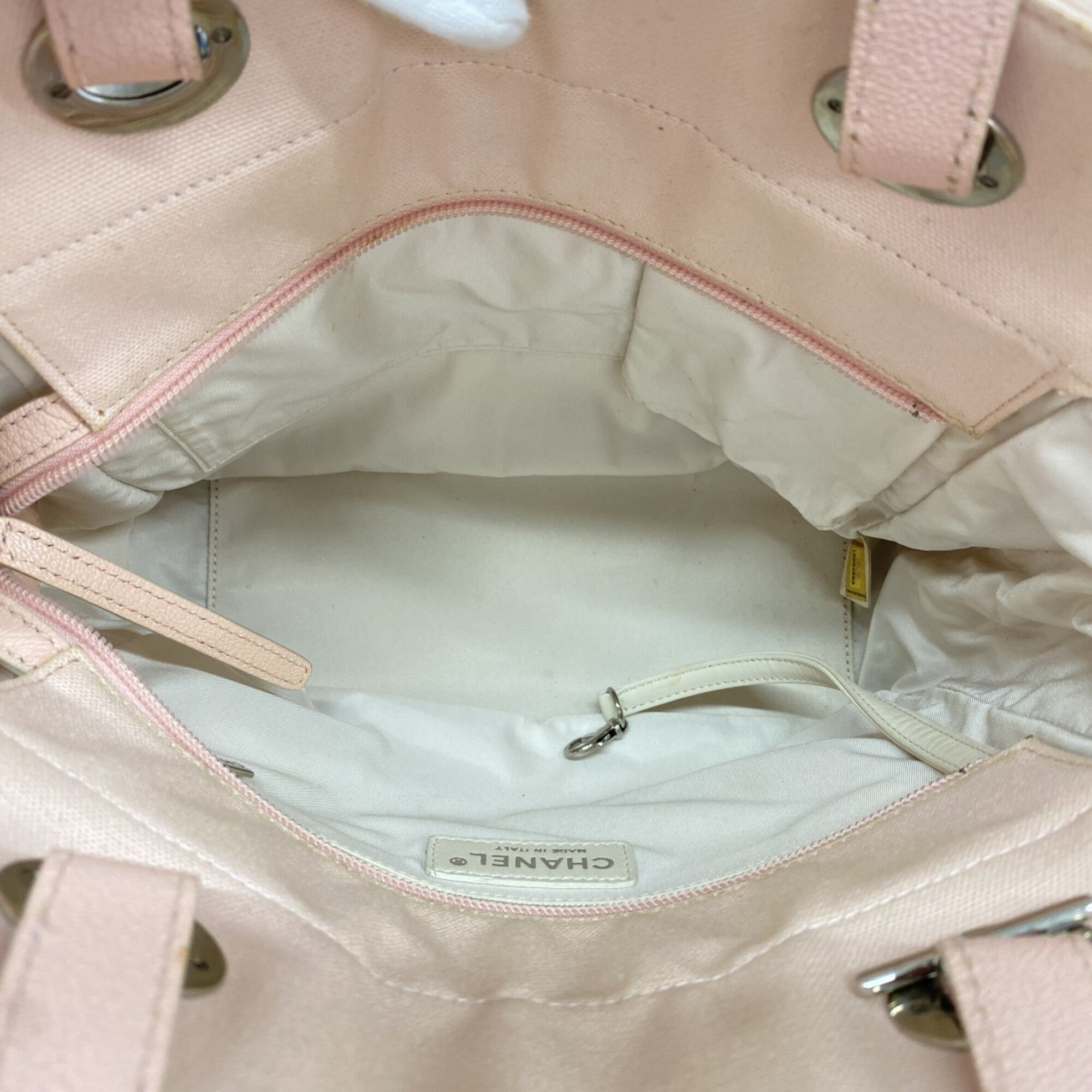 Chanel Pink Canvas Tote Bag (Pre-Owned)