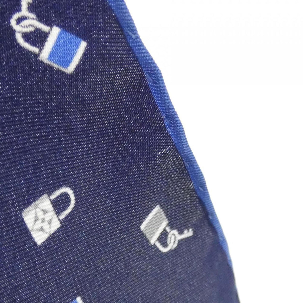 Louis Vuitton Navy Silk Pochette (Pre-Owned)