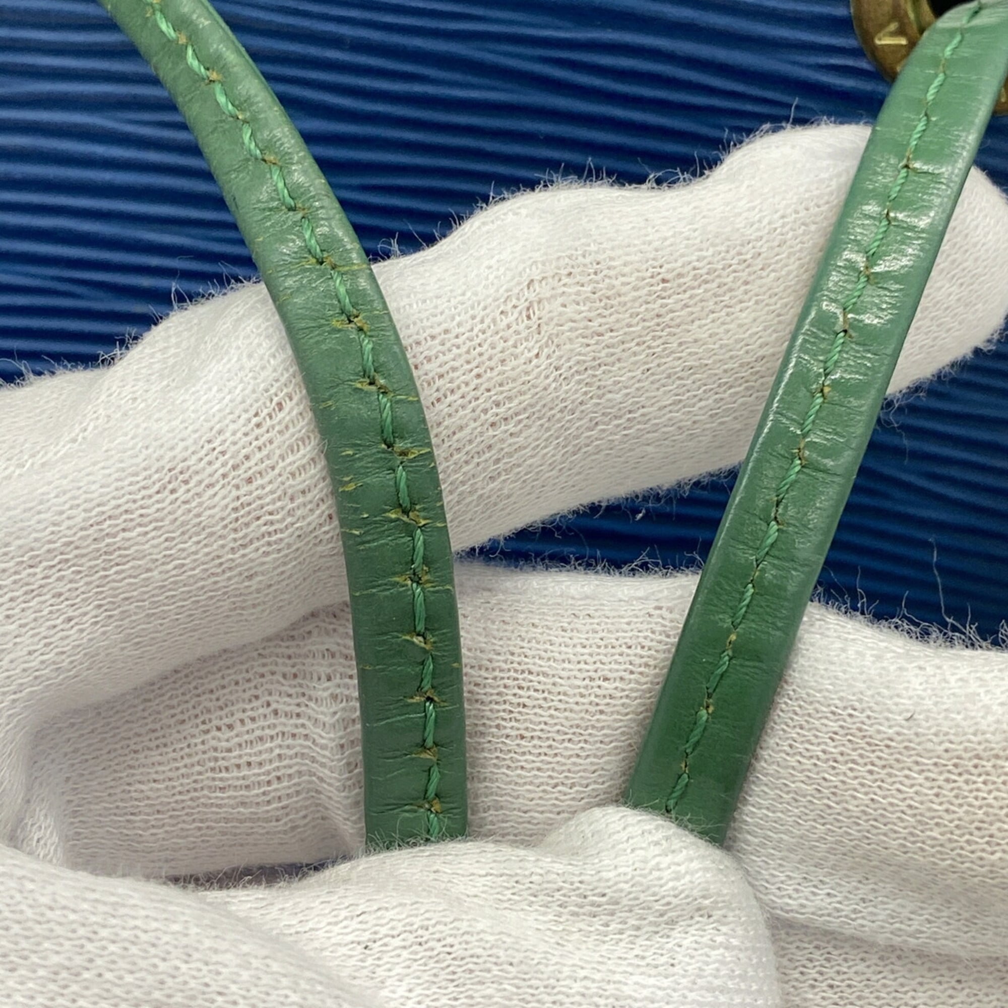 Louis Vuitton Borneo Green Toledo Blue Shoulder Bag (Pre-Owned)