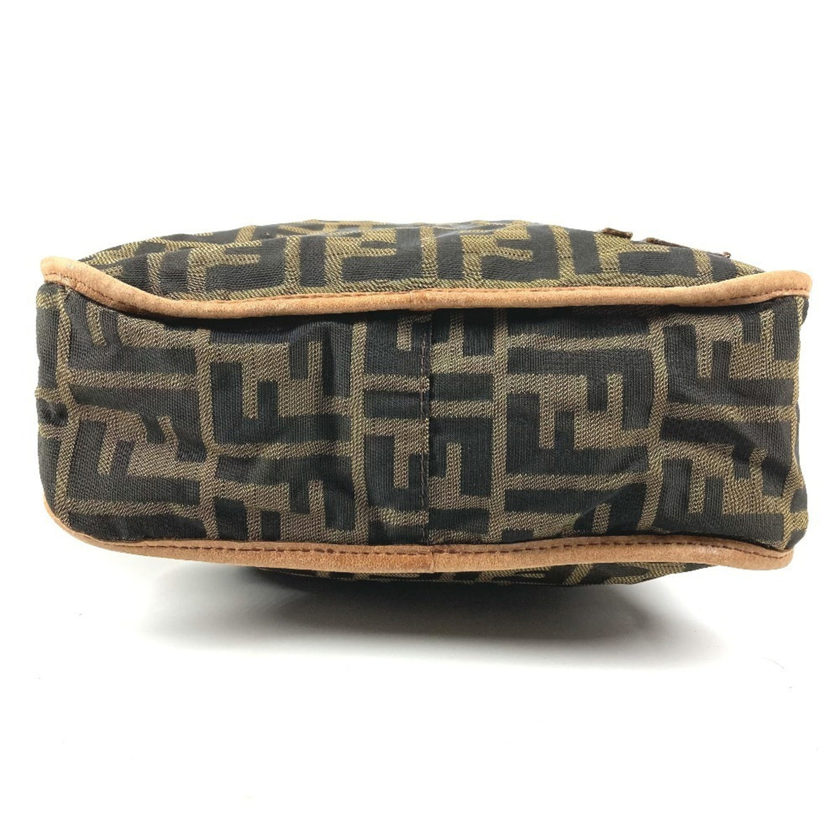 Fendi Brown Leather Pochette Shoulder Bag (Pre-Owned)