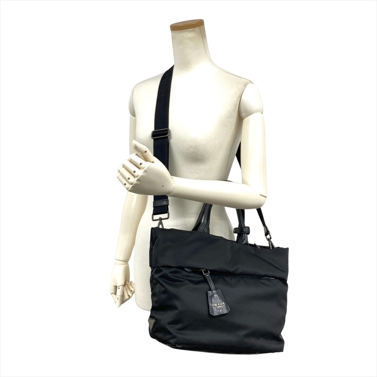 Prada Black Nylon Shoulder Bag (Pre-Owned)