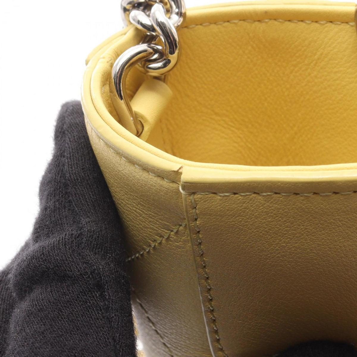 Chanel Yellow Leather Handbag Shoulder Bag (Pre-Owned)