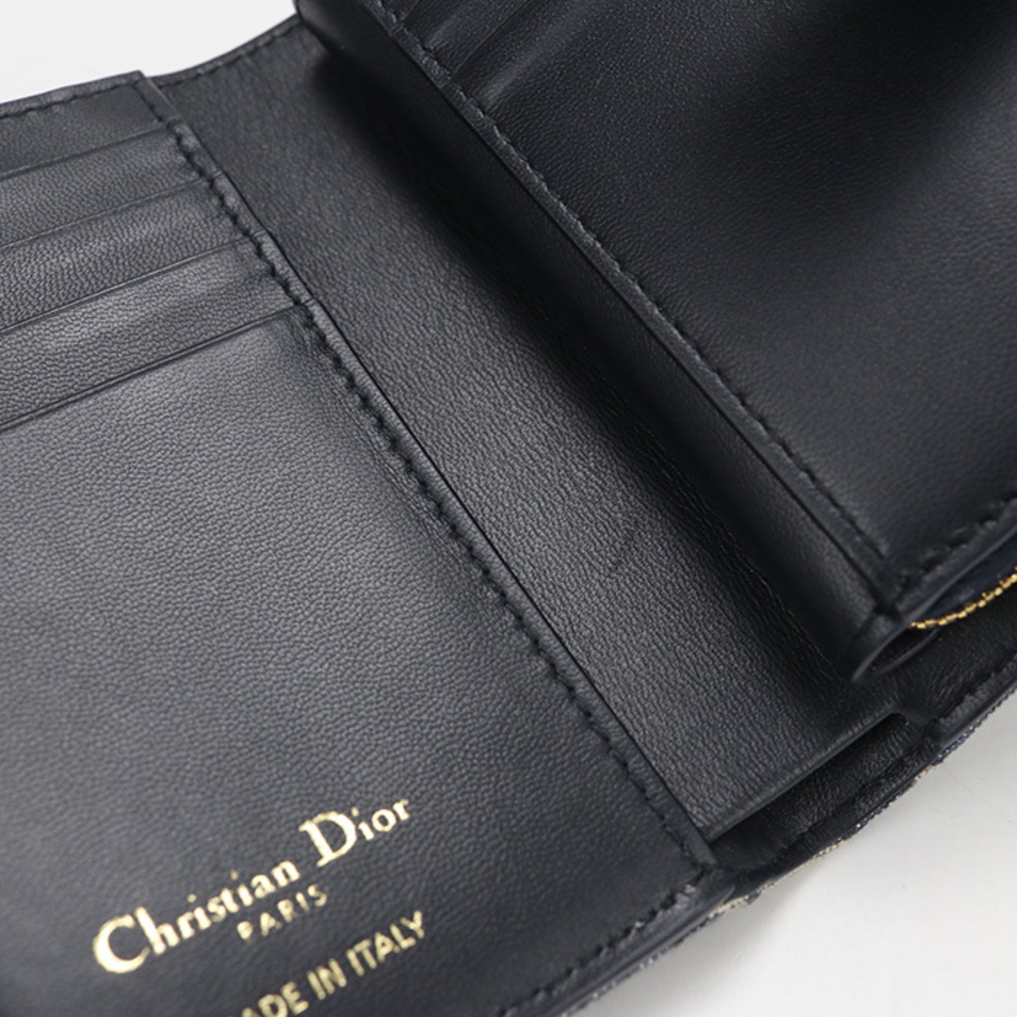 Christian Dior Navy Wallet (Bi-Fold) (Pre-Owned)