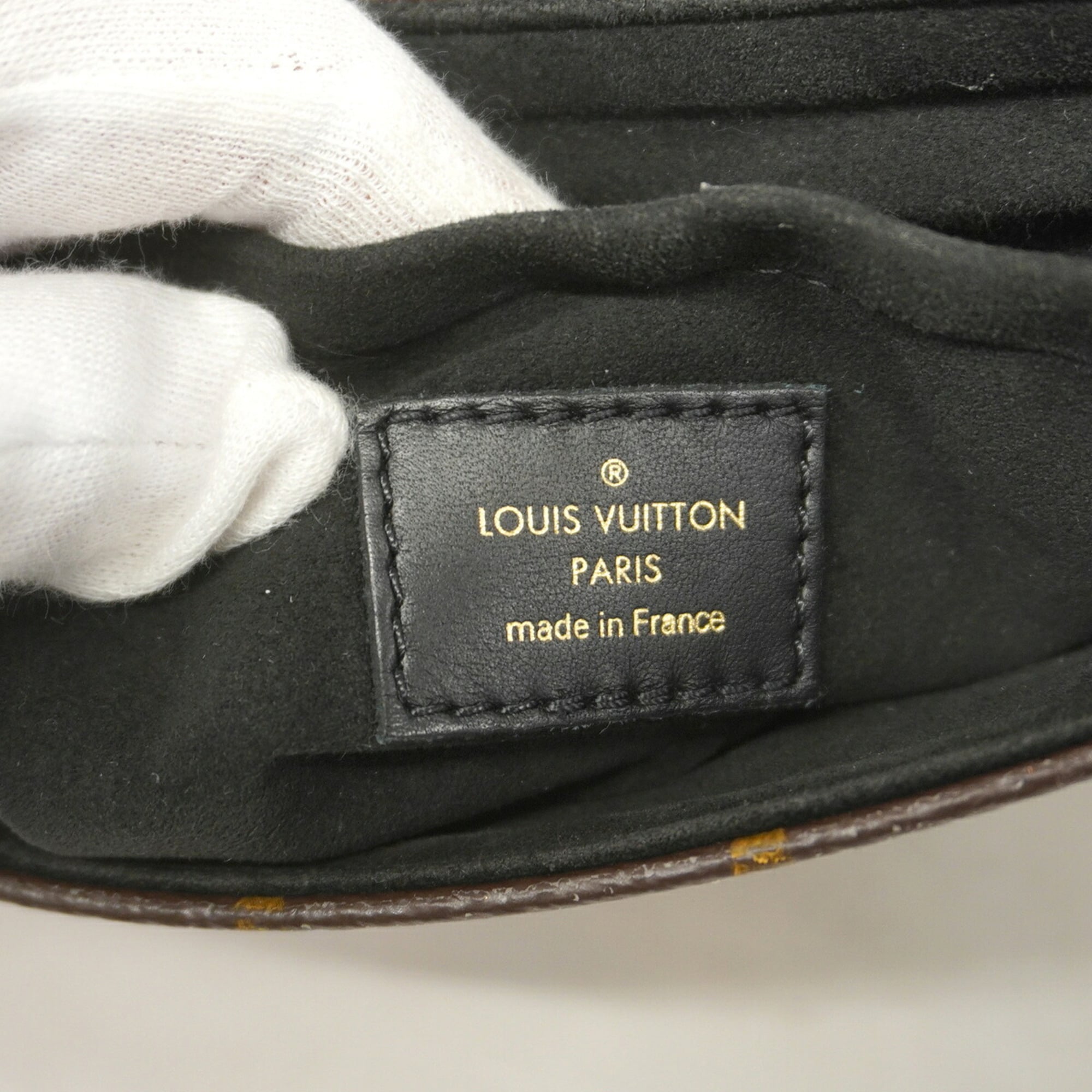 Louis Vuitton Brown Handbag (Pre-Owned)