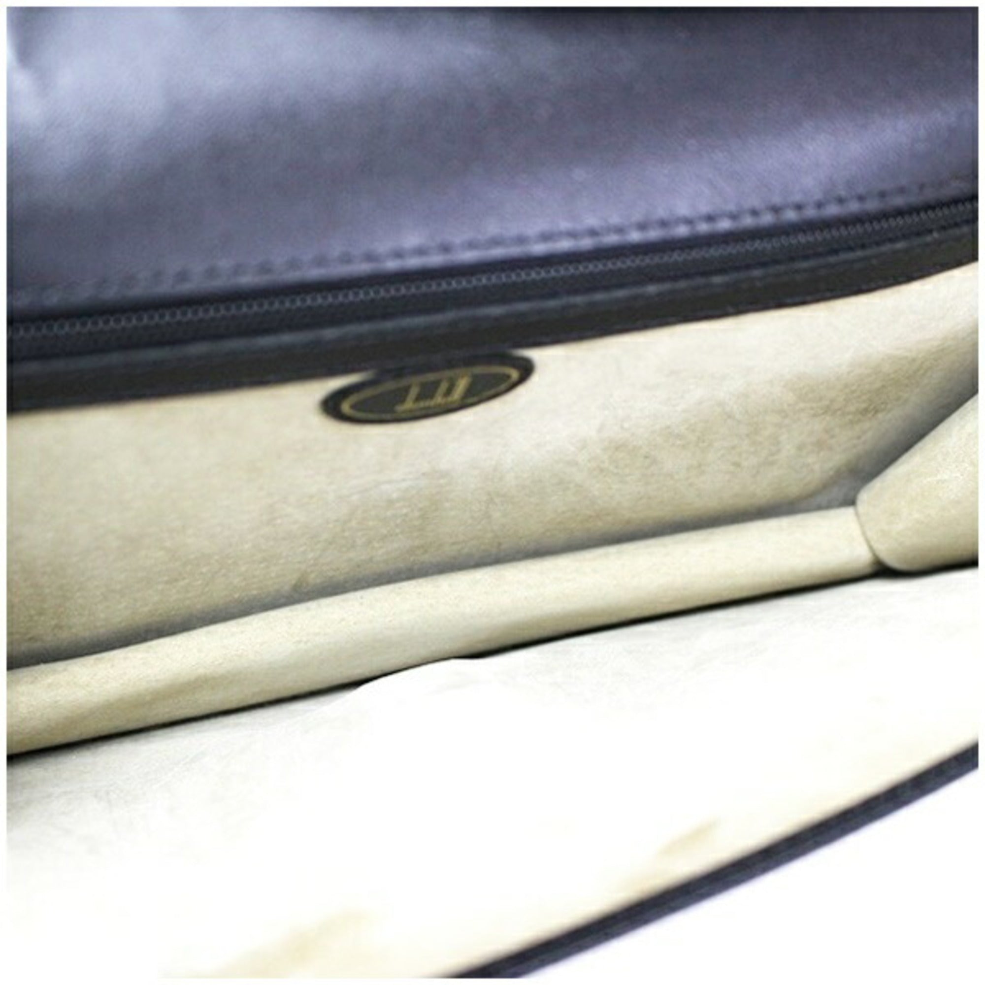 Dunhill Beige Black Leather Clutch Bag (Pre-Owned)