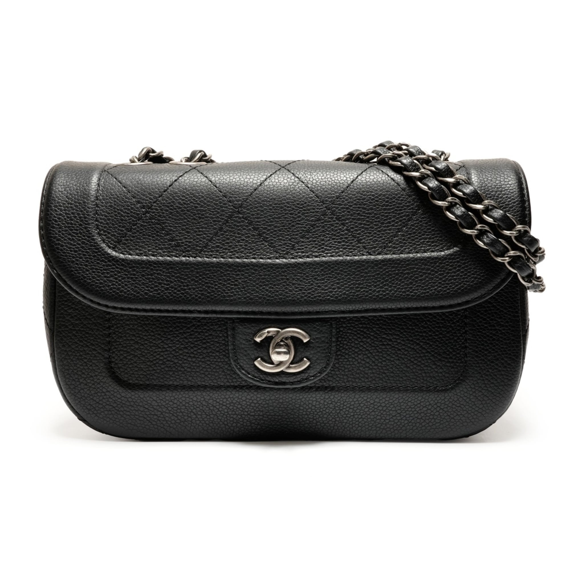 Chanel Black Shoulder Bag (Pre-Owned)