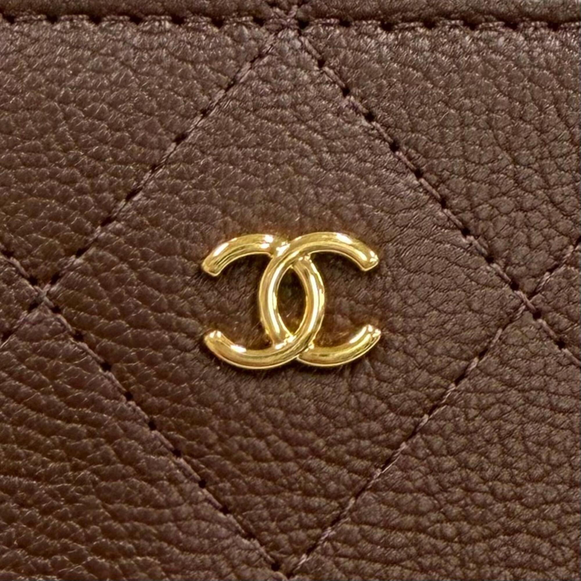 Chanel Brown Leather Wallet (Bi-Fold) (Pre-Owned)