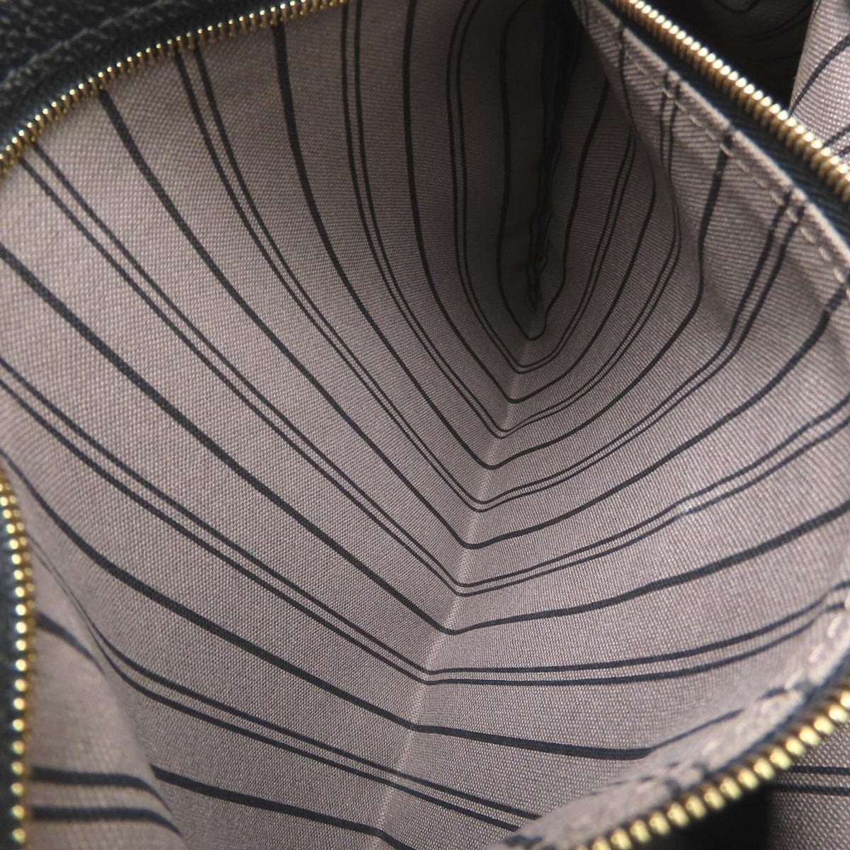 Louis Vuitton Noir Monogram Empreinte Shoulder Bag (Pre-Owned)