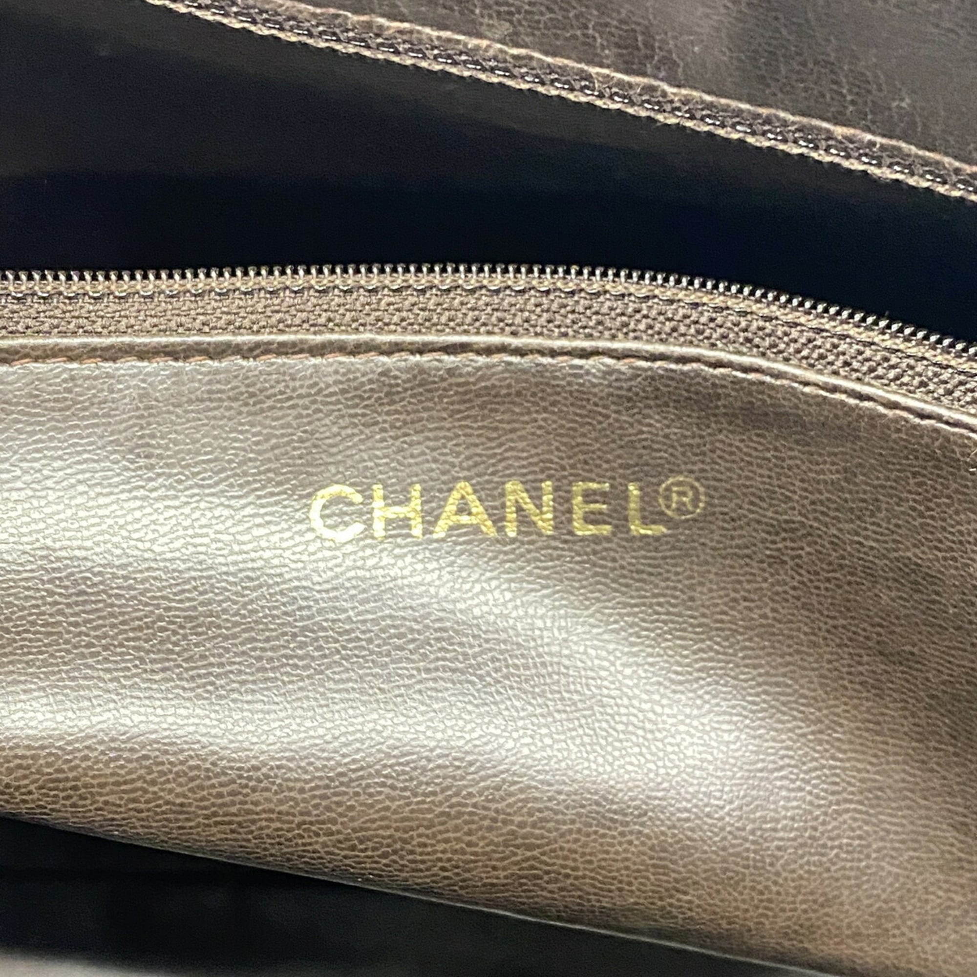 Chanel Brown Grained Calfskin Tote Bag (Pre-Owned)