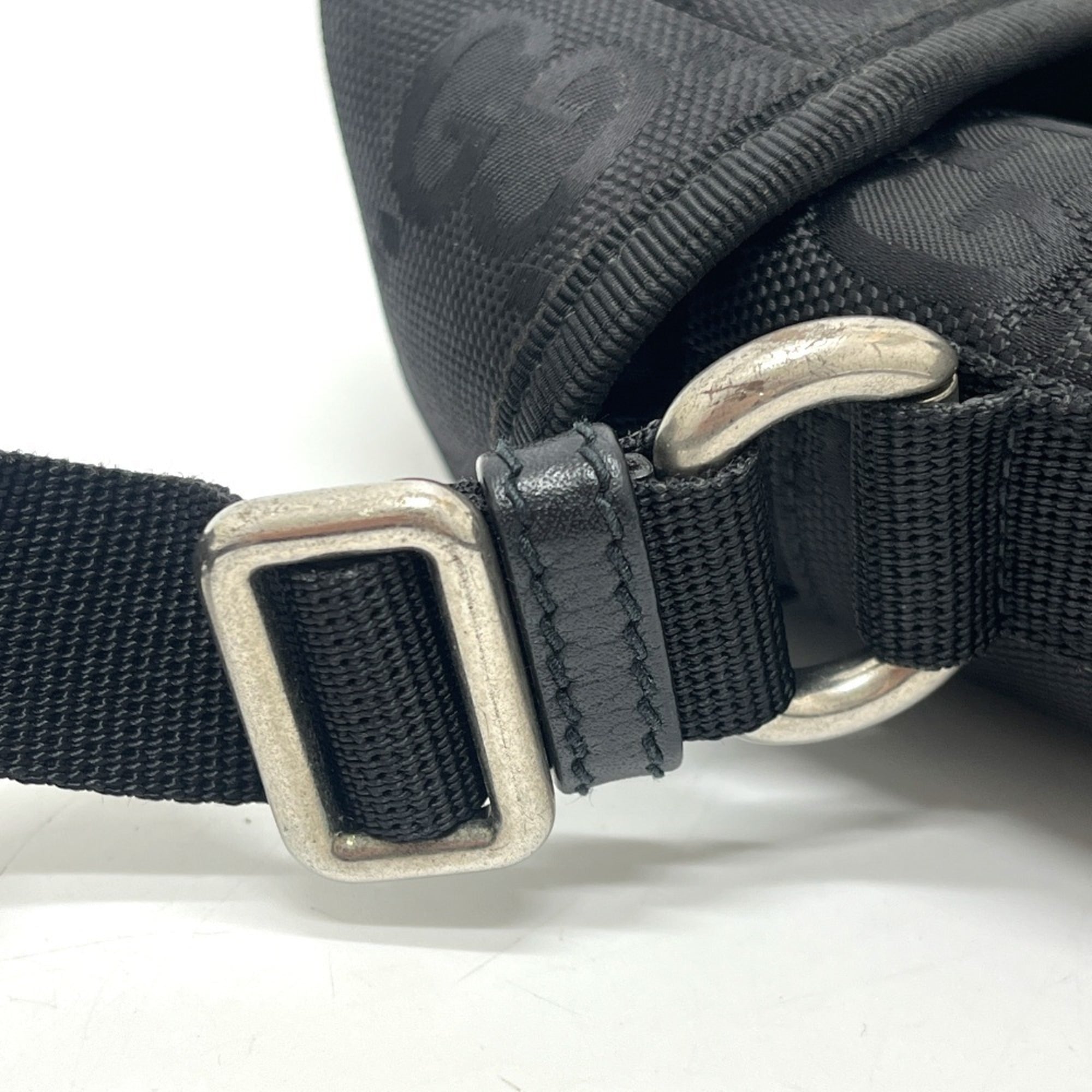 Gucci Black Nylon Leather Handbag Shoulder Bag (Pre-Owned)
