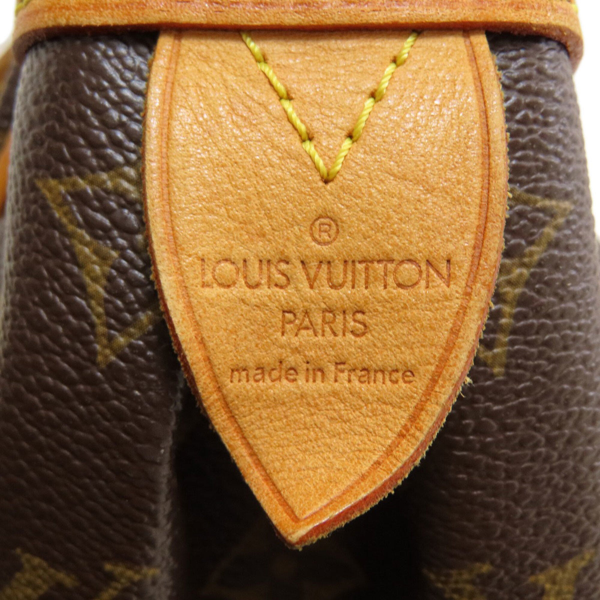 Louis Vuitton Monogram Monogram Canvas Handbag (Pre-Owned)