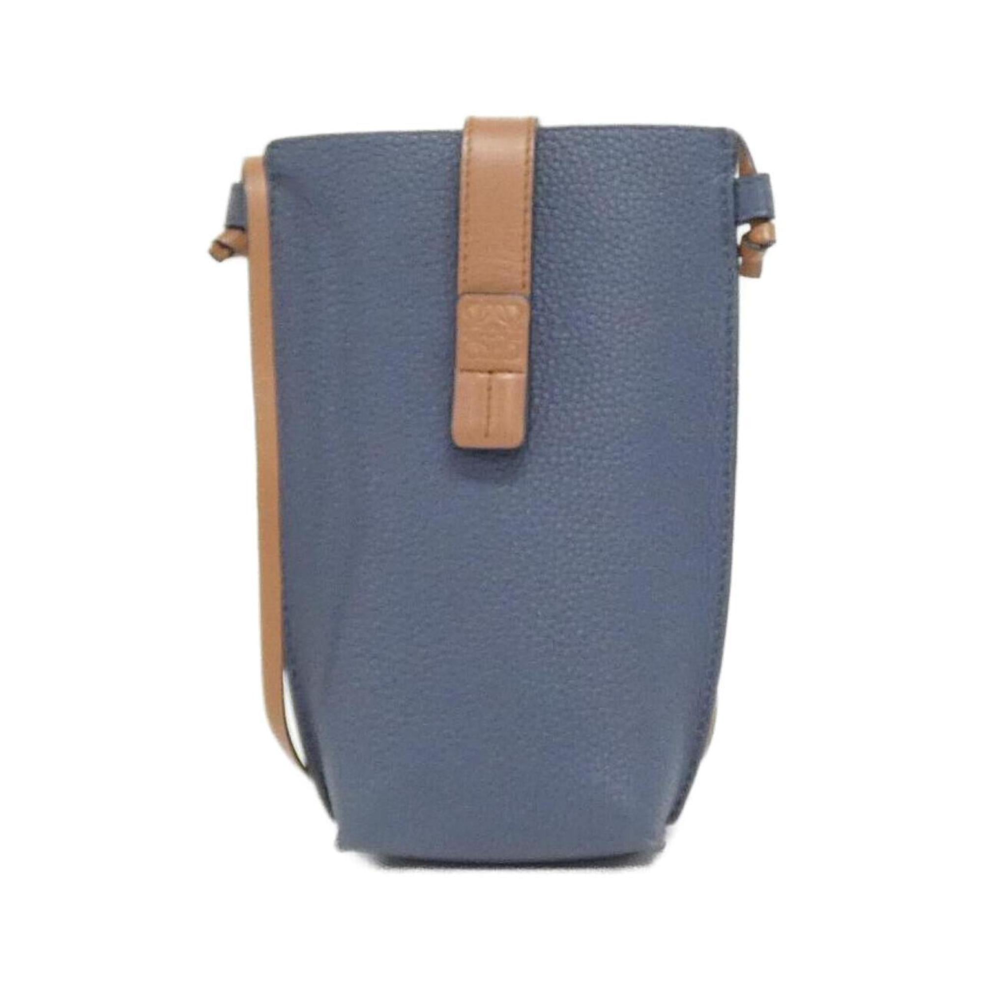Loewe Leather Shoulder Bag (Pre-Owned)