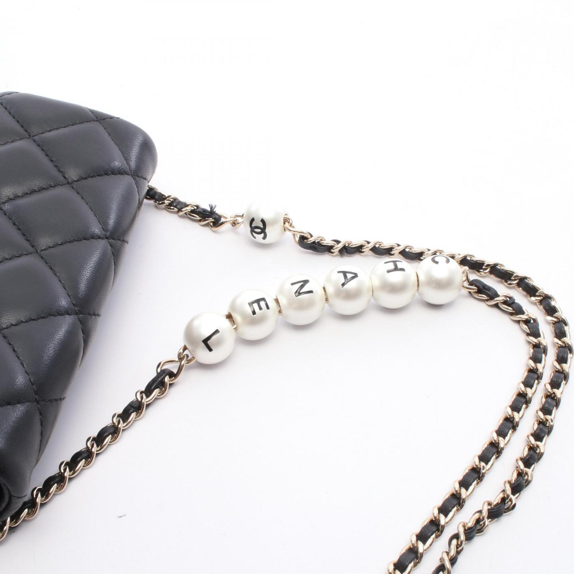 Chanel Black Leather Handbag Shoulder Bag (Pre-Owned)