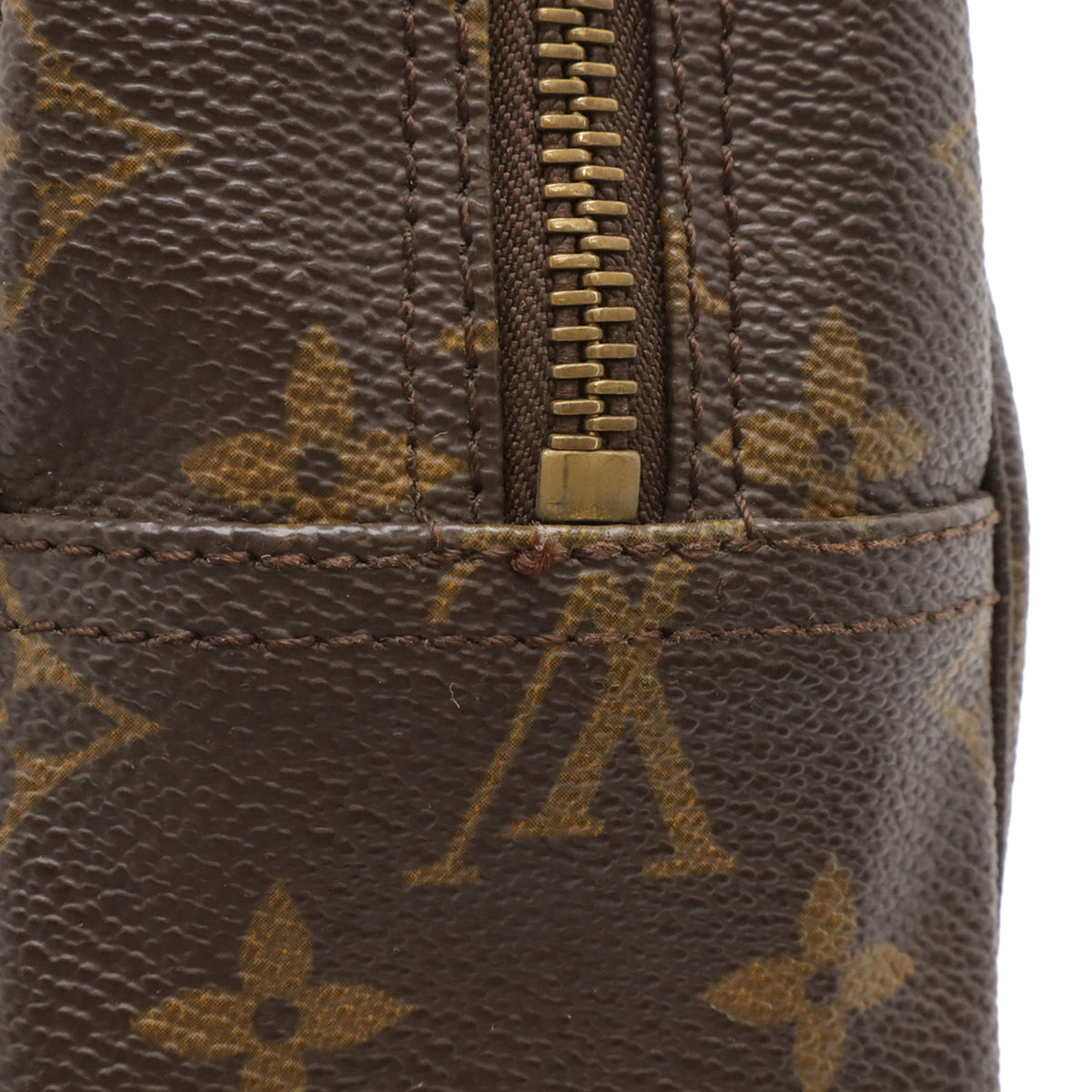 Louis Vuitton Brown Monogram Clutch Bag Pouch (Pre-Owned)