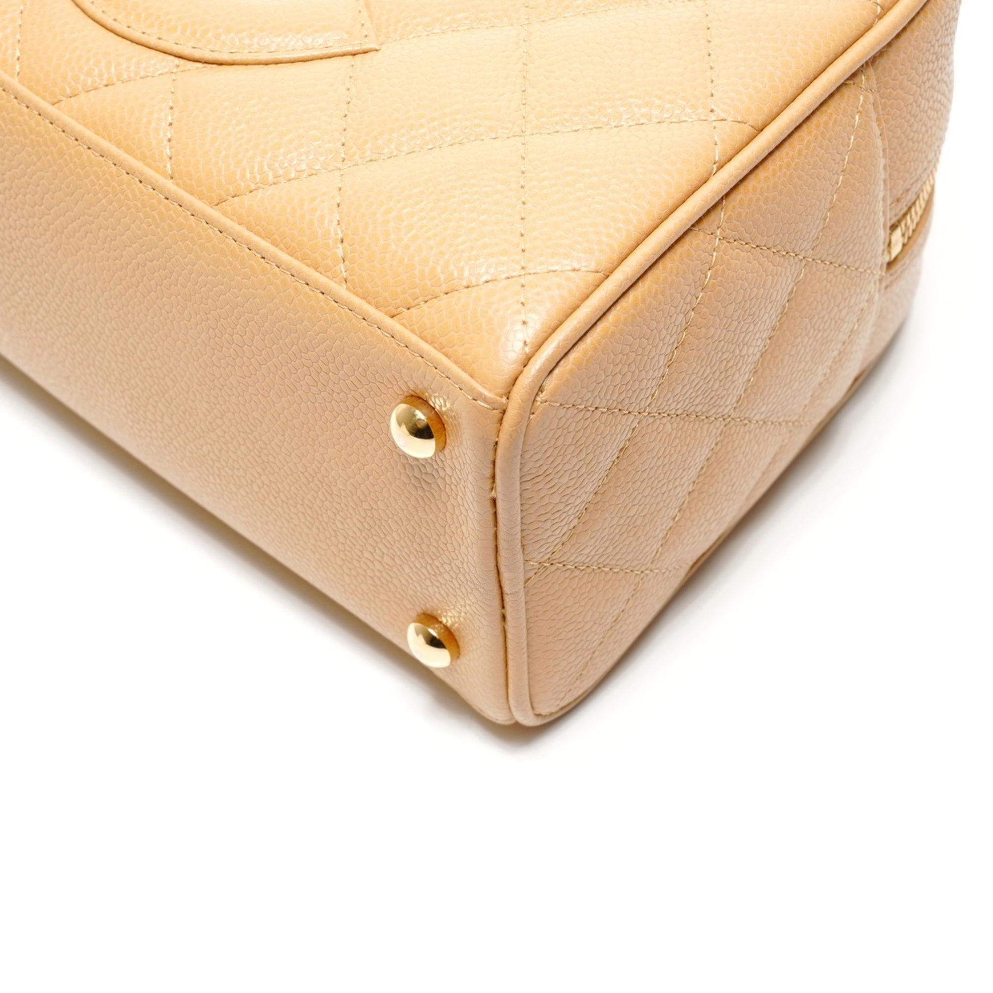 Chanel Beige Grained Calfskin Handbag (Pre-Owned)