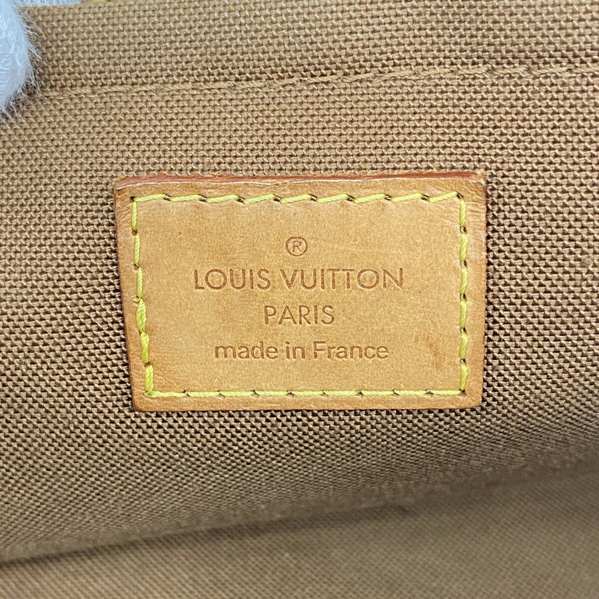 Louis Vuitton Brown Handbag (Pre-Owned)