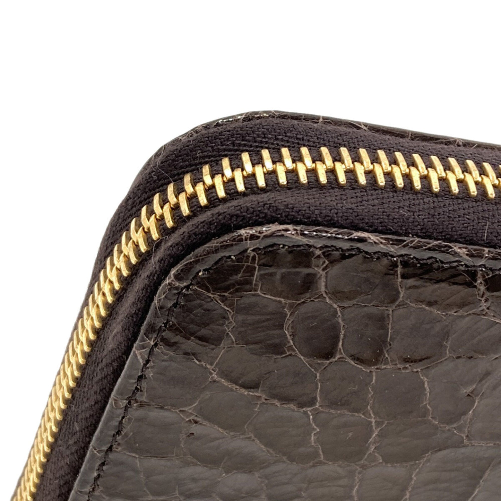 Miu Miu Black Leather Long Wallet (Bi-Fold) (Pre-Owned)