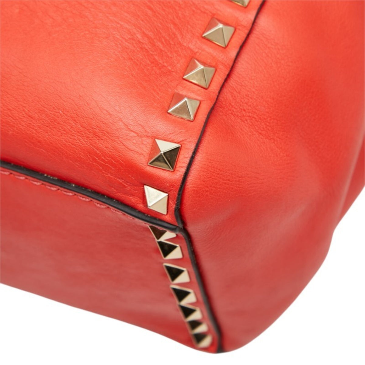 Valentino Red Color Leather Handbag Shoulder Bag (Pre-Owned)