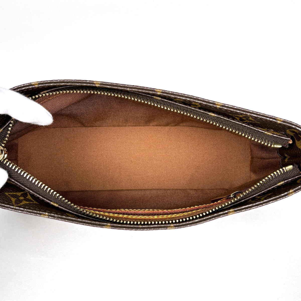 Louis Vuitton Brown Monogram Monogram Pochette Shoulder Bag (Pre-Owned)