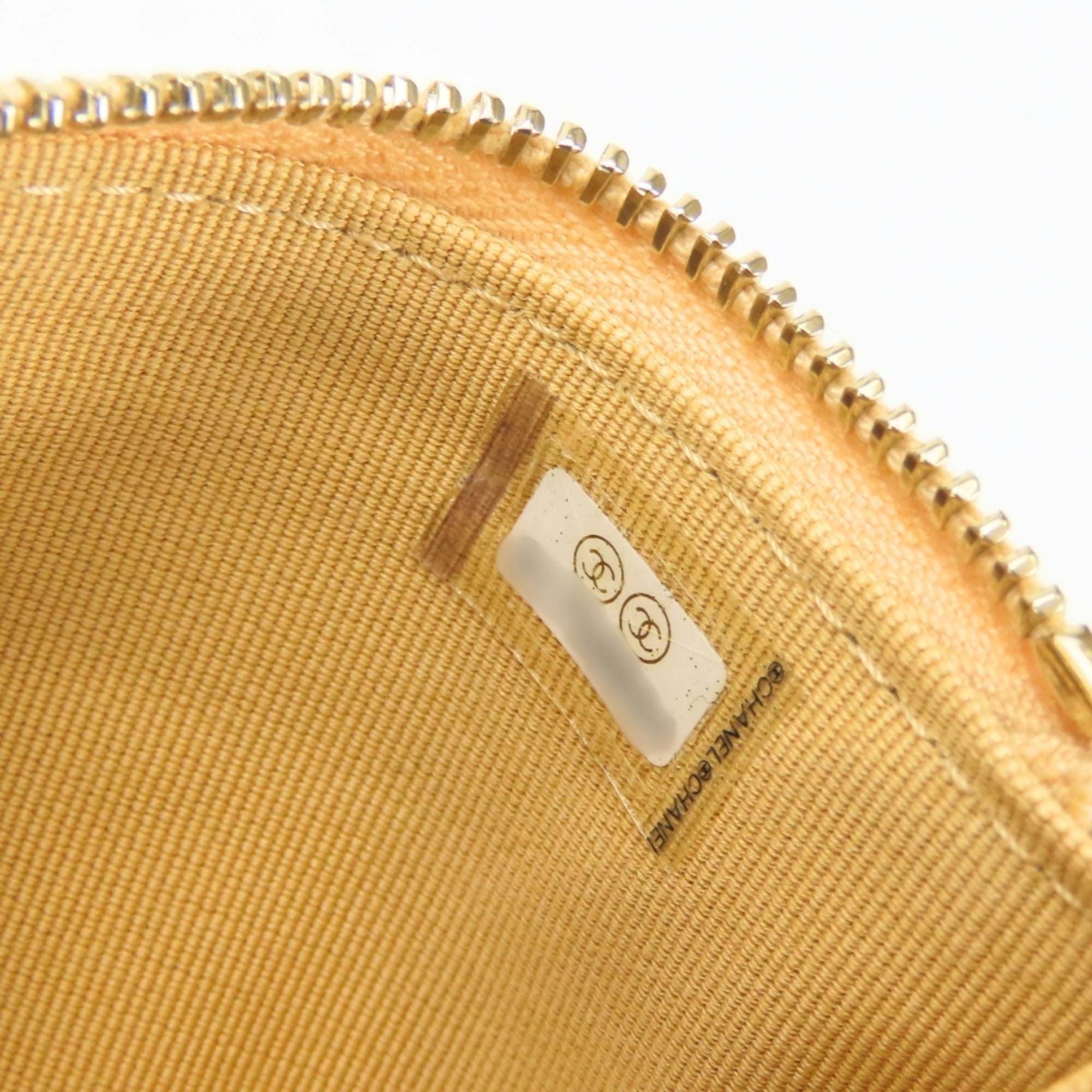 Chanel Beige Leather Coin Purse/Coin Case (Pre-Owned)