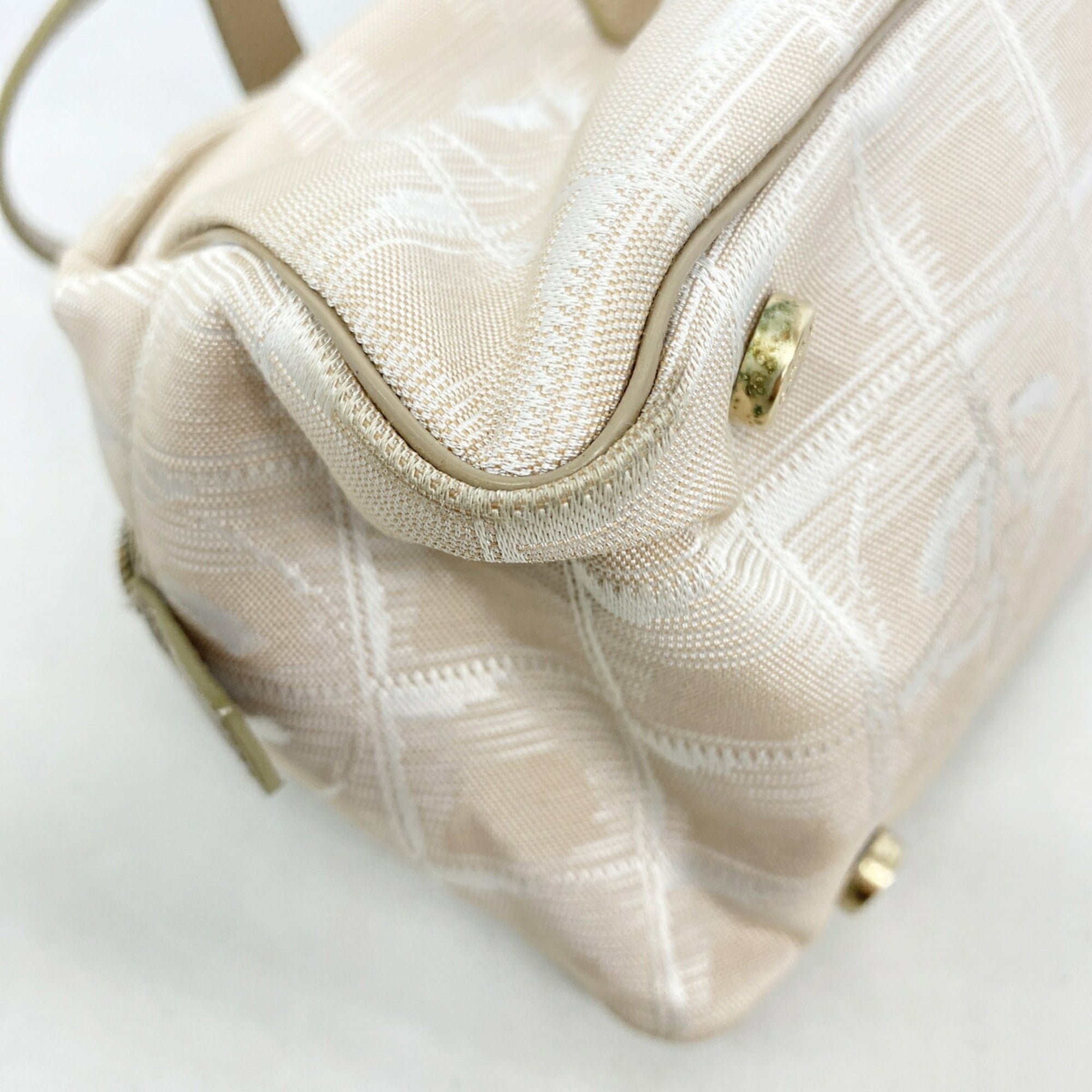 Chanel Beige Nylon Handbag (Pre-Owned)