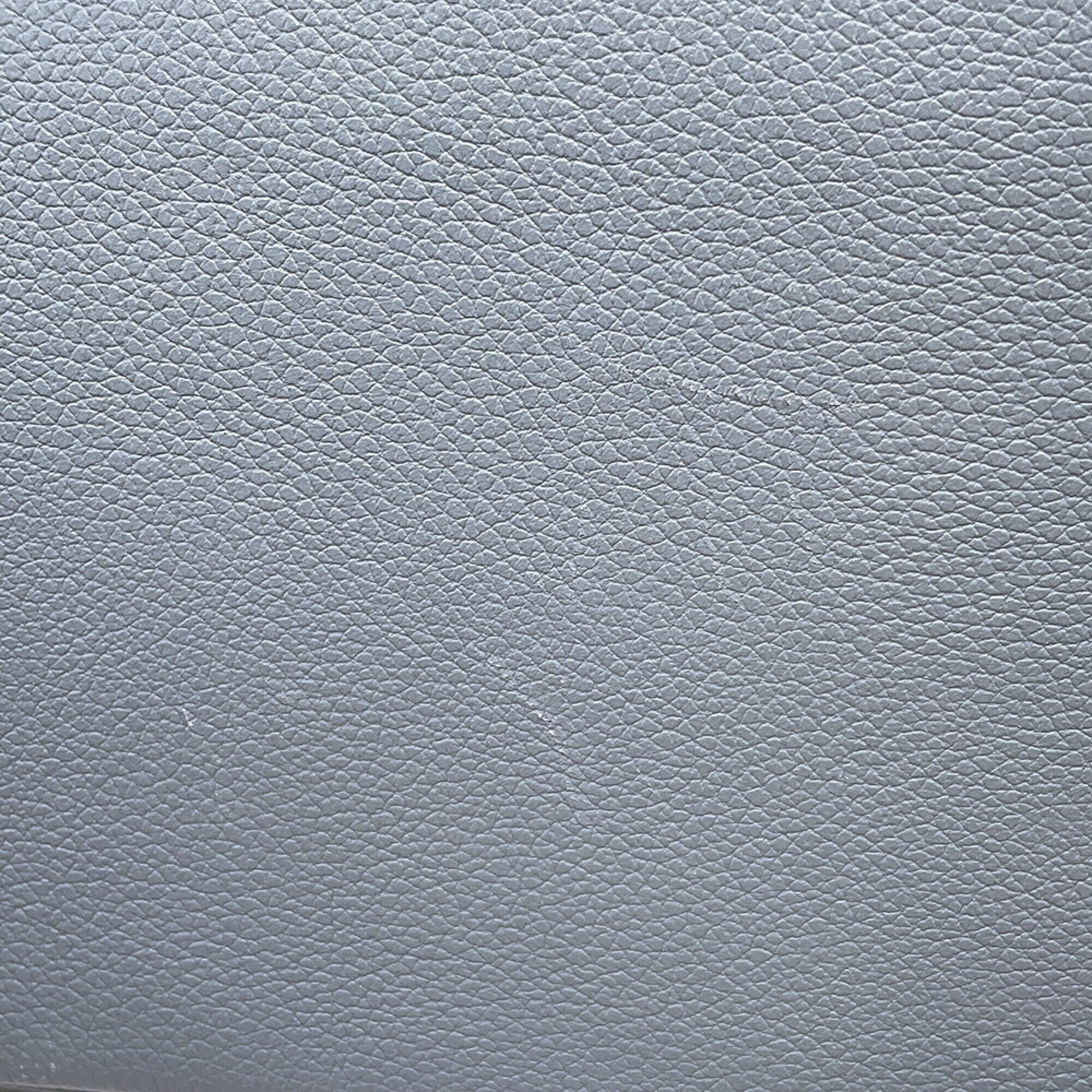 Hermes Blue Lin Handbag (Pre-Owned)