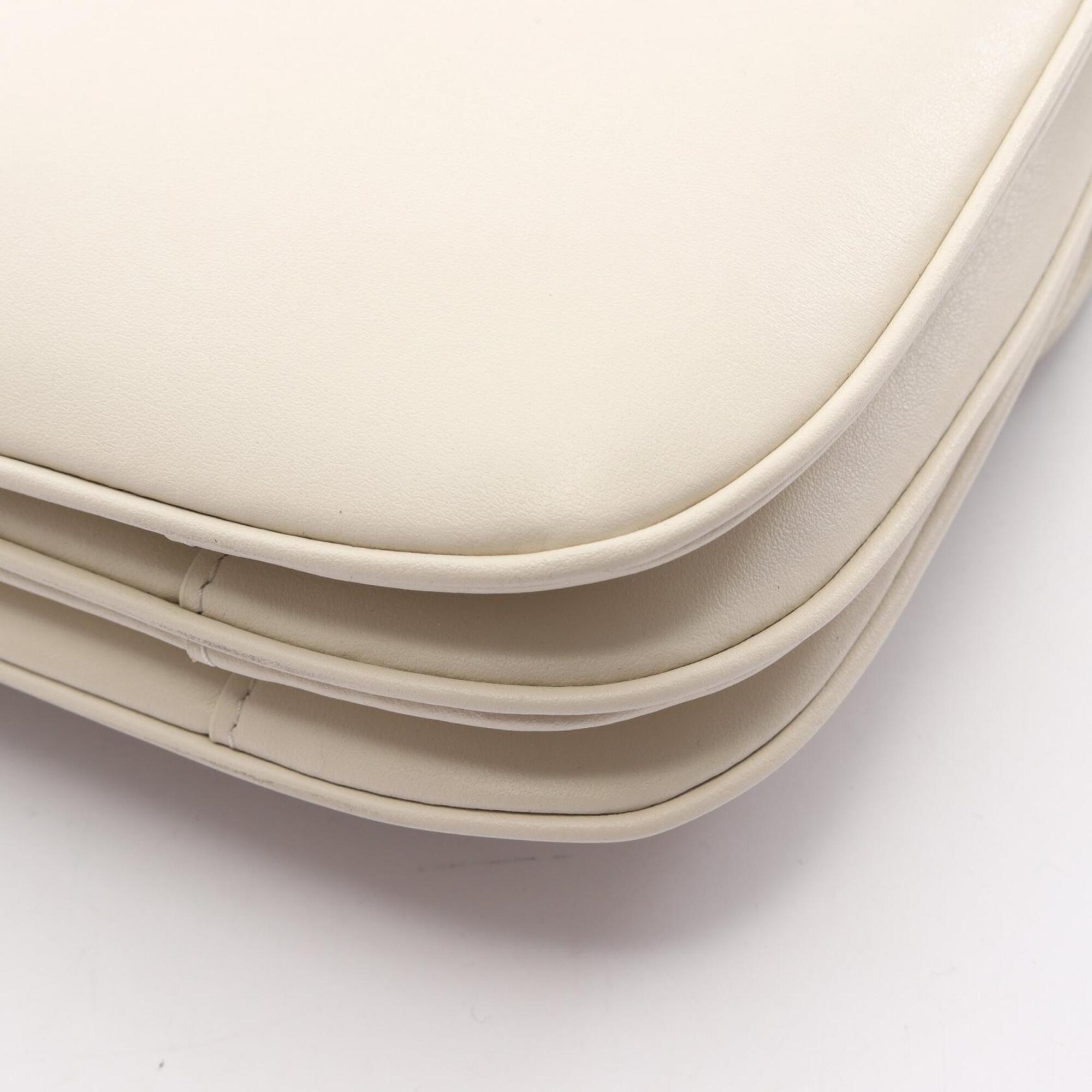 Celine White Leather Handbag Shoulder Bag (Pre-Owned)