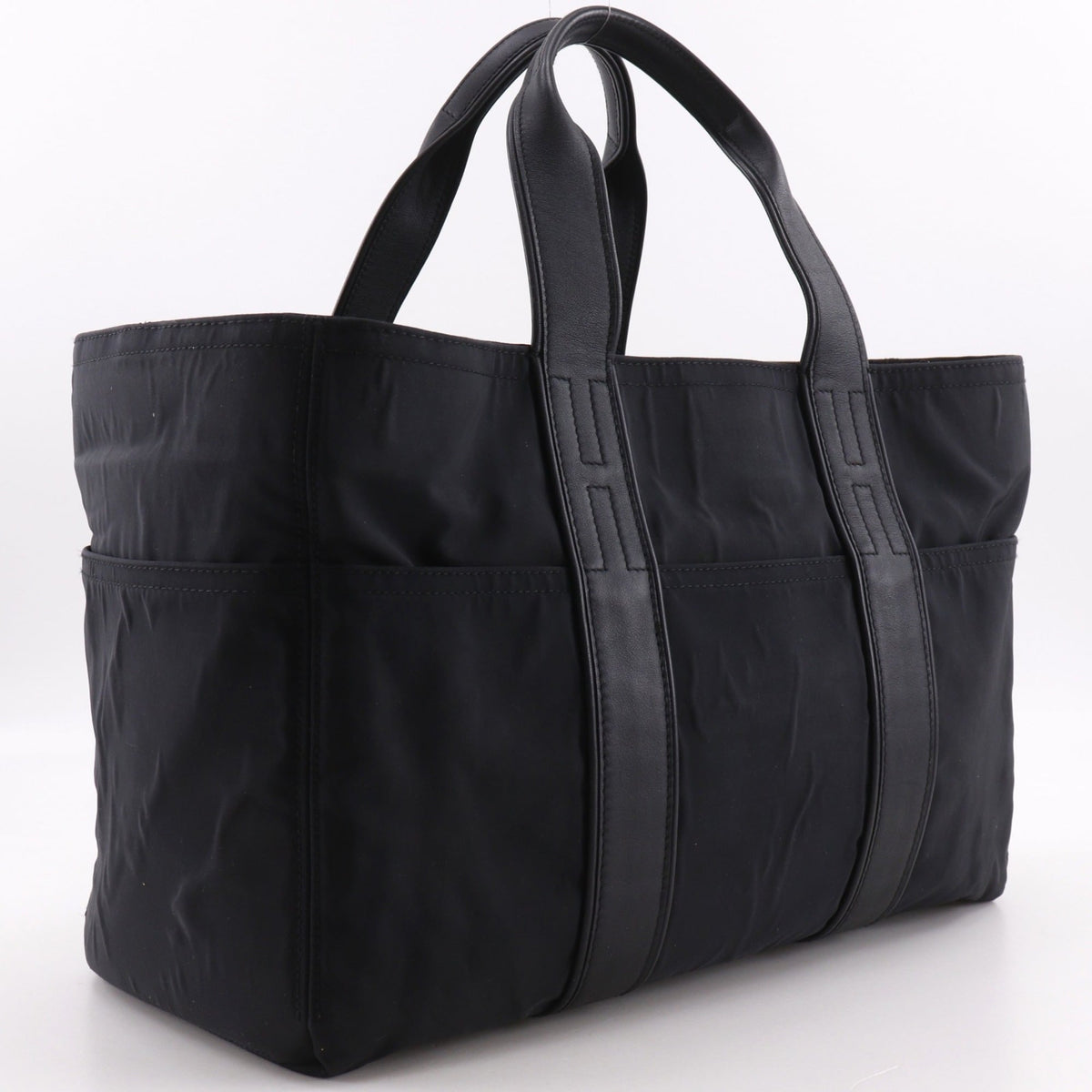 Hermes Acapulco Black Nylon Handbag (Pre-Owned)