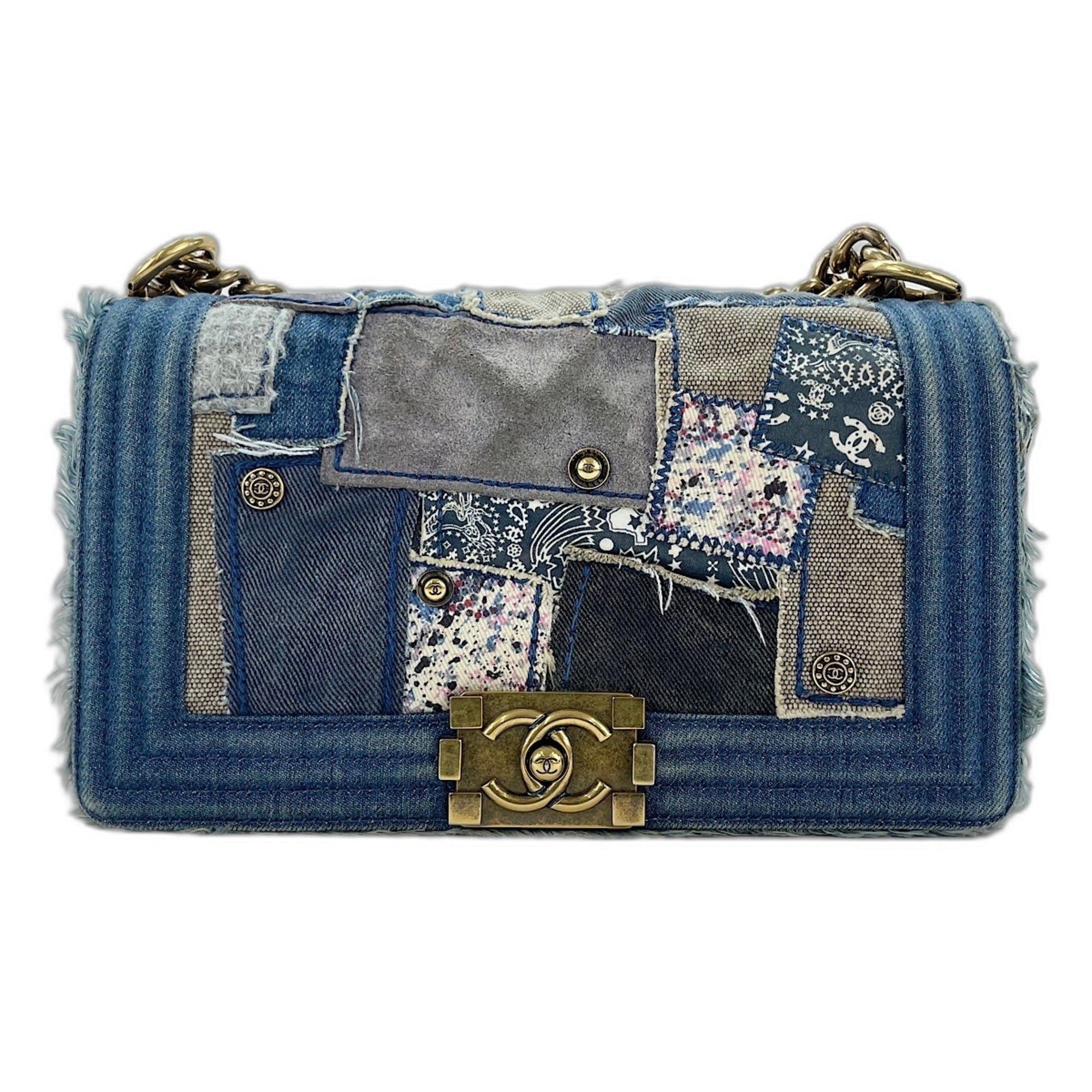 Chanel Blue Shoulder Bag (Pre-Owned)