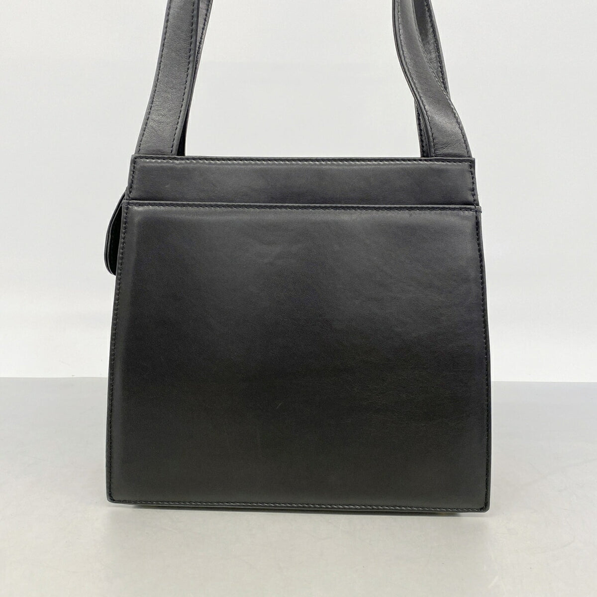 Chanel Black Leather Tote Bag (Pre-Owned)