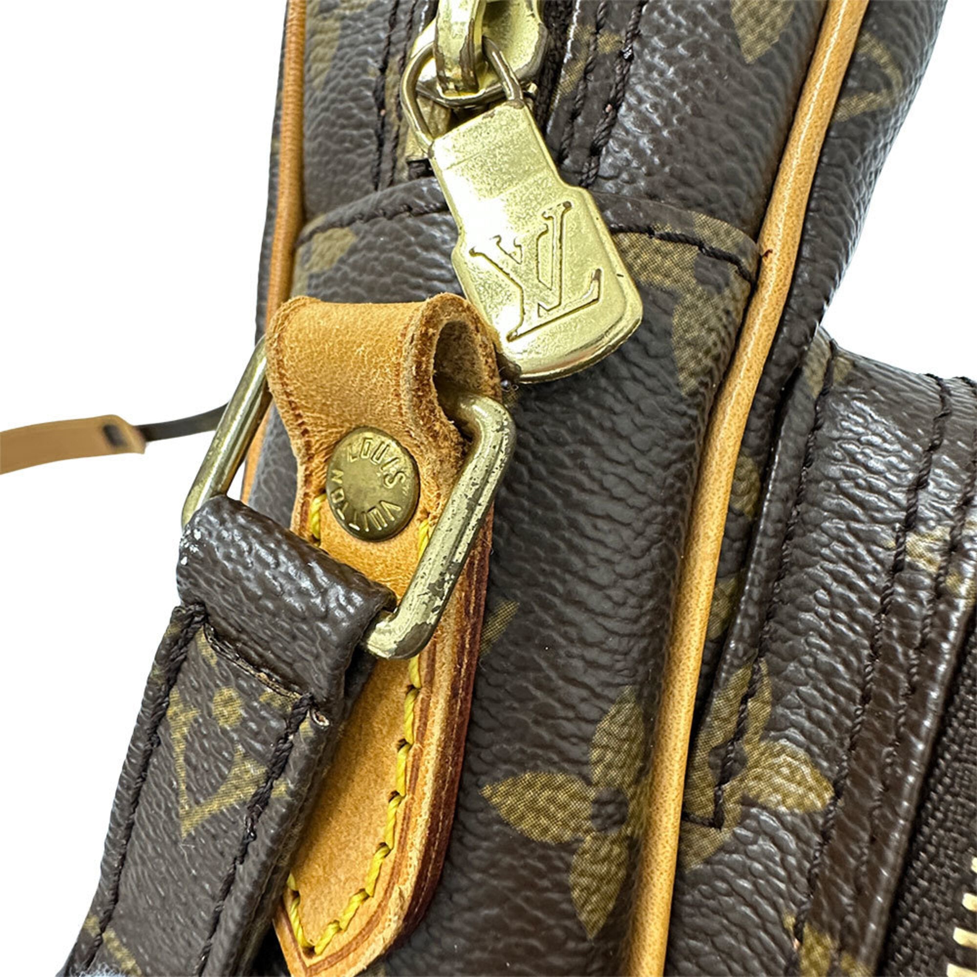 Louis Vuitton Brown Monogram Canvas Shoulder Bag (Pre-Owned)